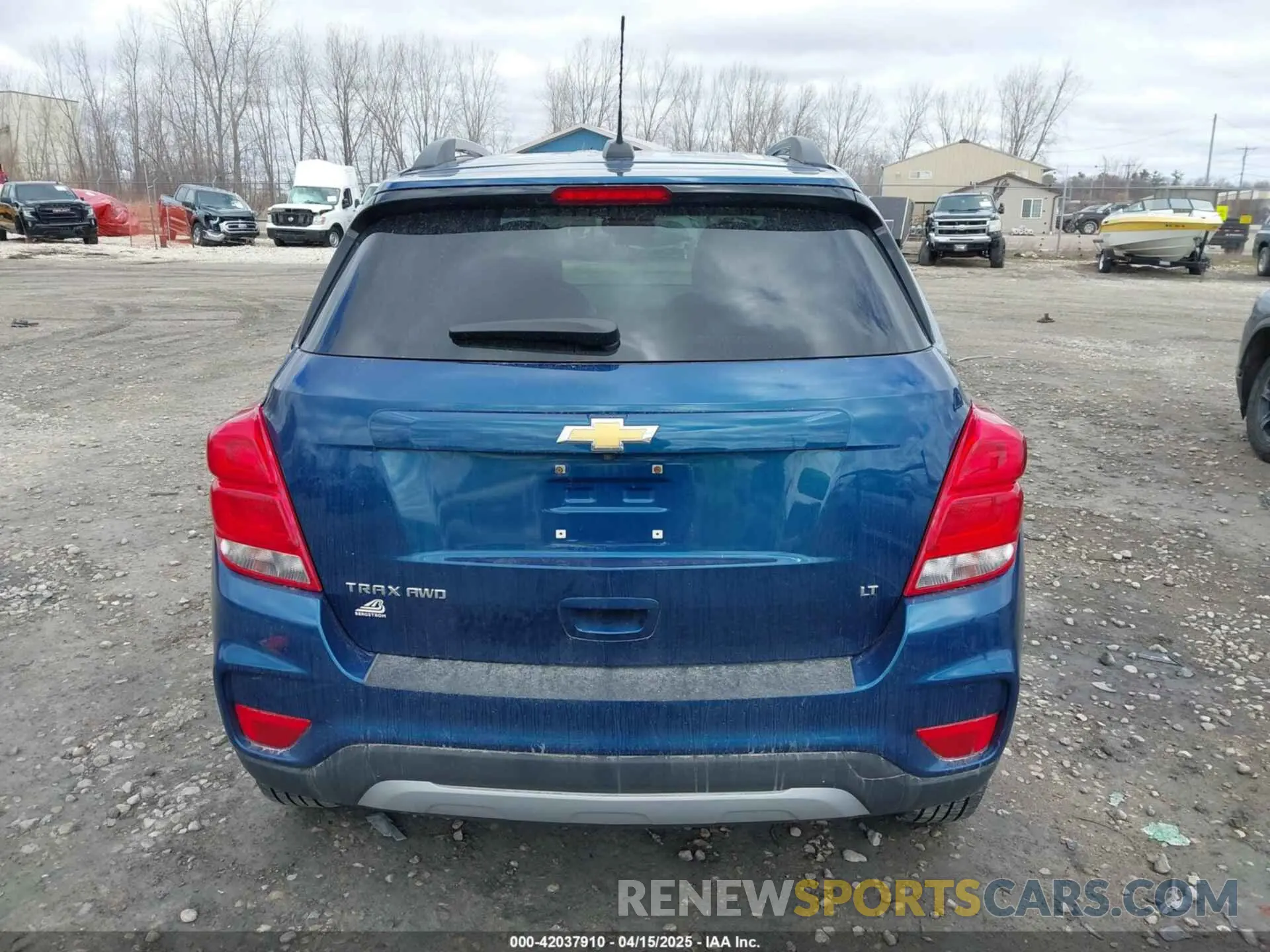 16 Photograph of a damaged car 3GNCJPSBXKL398476 CHEVROLET TRAX 2019