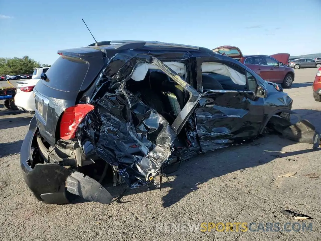 3 Photograph of a damaged car 3GNCJRSB1KL255072 CHEVROLET TRAX 2019