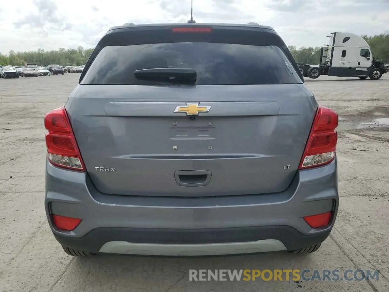 6 Photograph of a damaged car KL7CJLSB0KB719229 CHEVROLET TRAX 2019