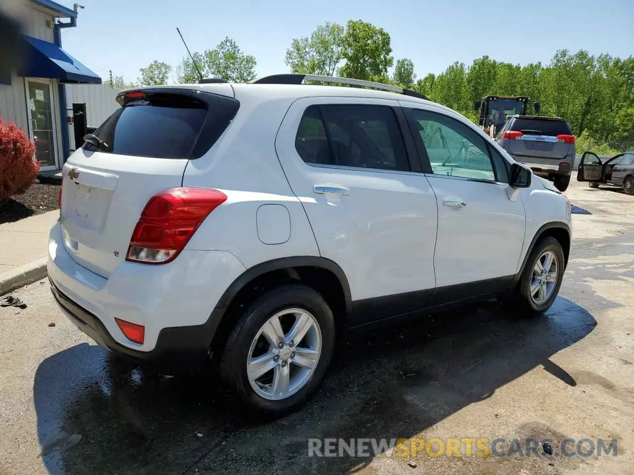3 Photograph of a damaged car KL7CJLSB0KB811053 CHEVROLET TRAX 2019