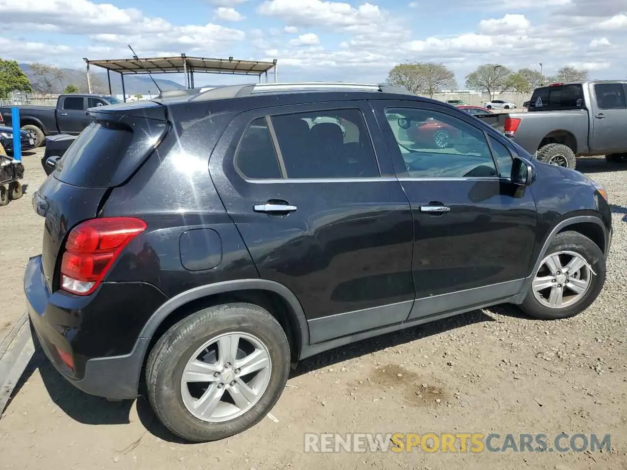 3 Photograph of a damaged car KL7CJLSB0KB902386 CHEVROLET TRAX 2019