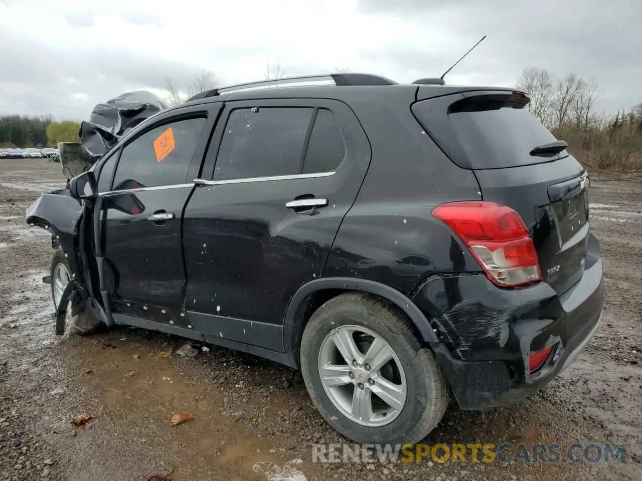 2 Photograph of a damaged car KL7CJLSB0KB944329 CHEVROLET TRAX 2019