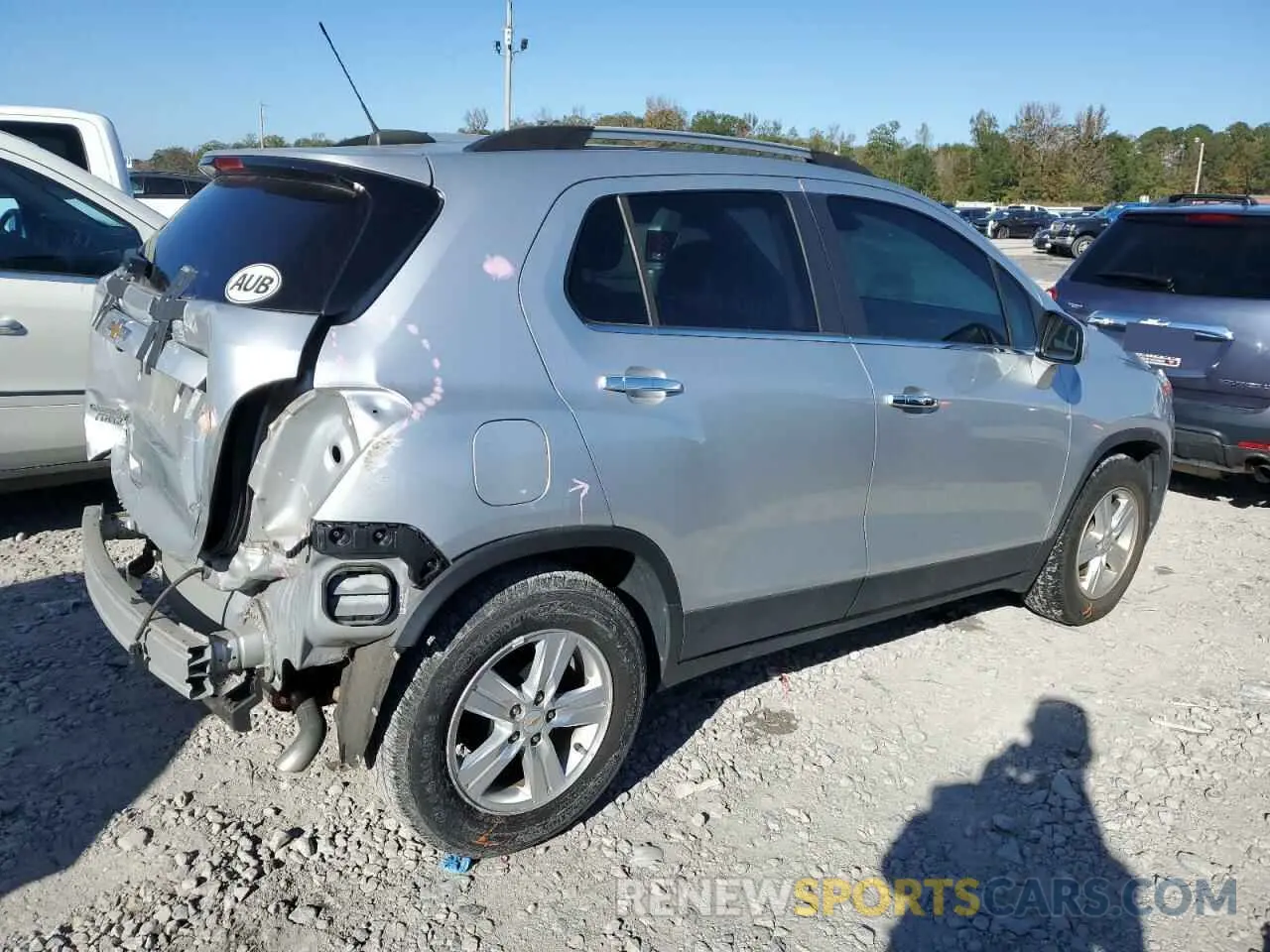 3 Photograph of a damaged car KL7CJLSB1KB841355 CHEVROLET TRAX 2019