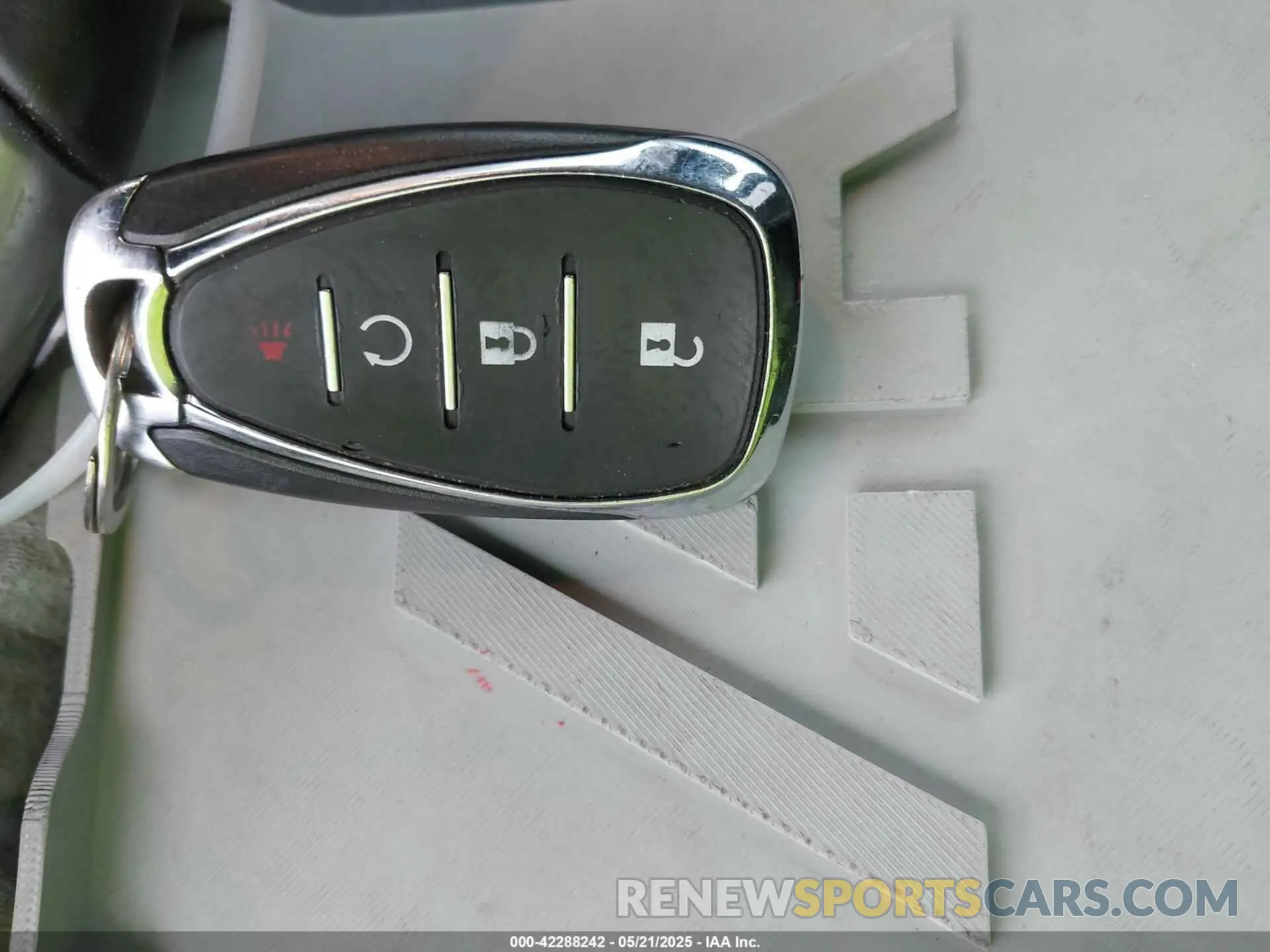 11 Photograph of a damaged car KL7CJLSB1KB877160 CHEVROLET TRAX 2019