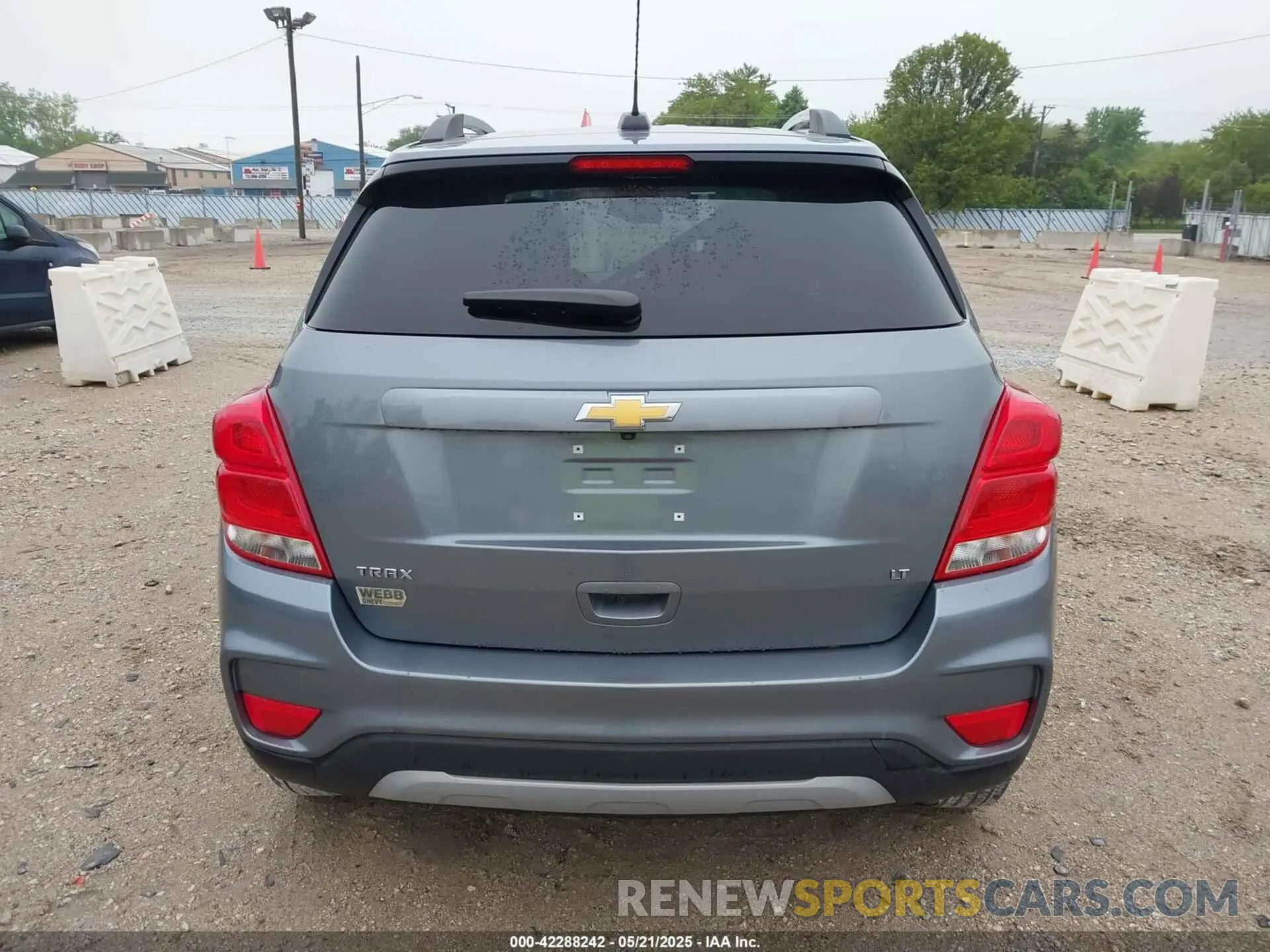 16 Photograph of a damaged car KL7CJLSB1KB877160 CHEVROLET TRAX 2019