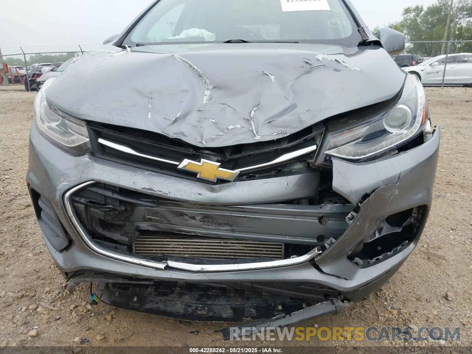 6 Photograph of a damaged car KL7CJLSB1KB877160 CHEVROLET TRAX 2019
