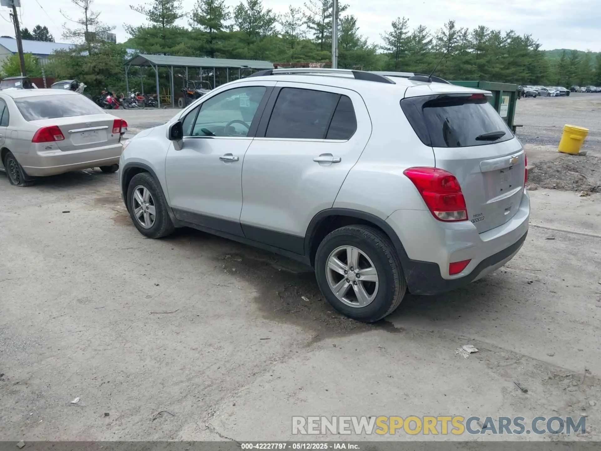 3 Photograph of a damaged car KL7CJLSB1KB961043 CHEVROLET TRAX 2019