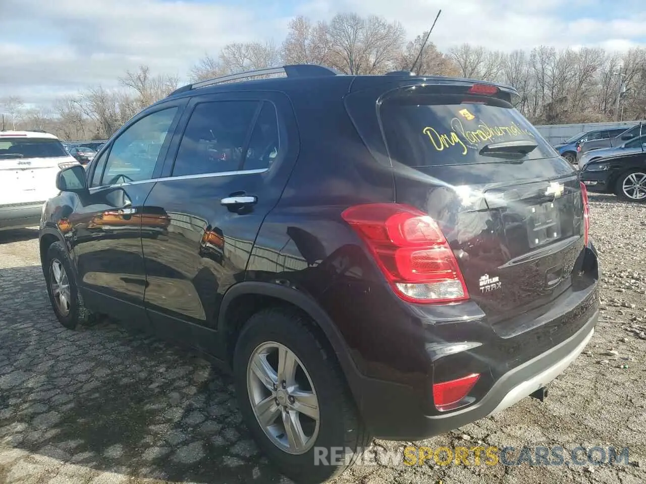 2 Photograph of a damaged car KL7CJLSB2KB789850 CHEVROLET TRAX 2019