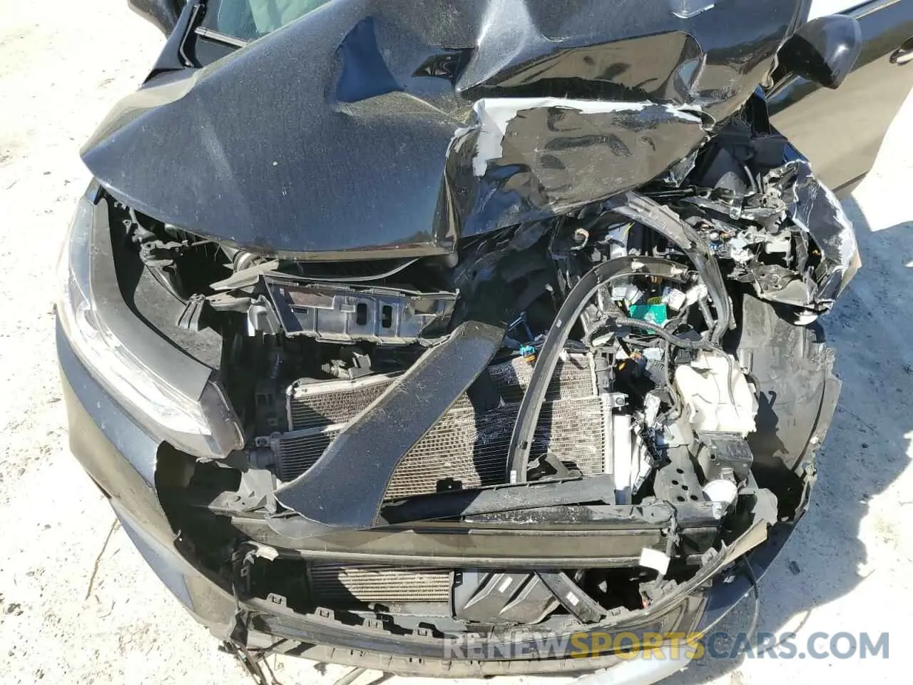 13 Photograph of a damaged car KL7CJLSB2KB792764 CHEVROLET TRAX 2019