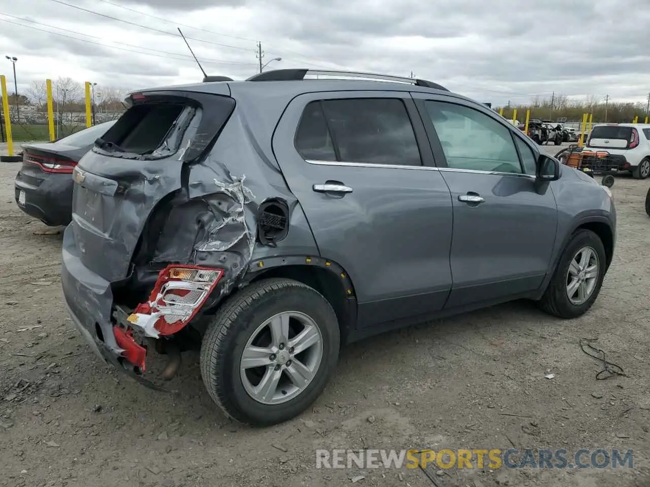 3 Photograph of a damaged car KL7CJLSB2KB940038 CHEVROLET TRAX 2019