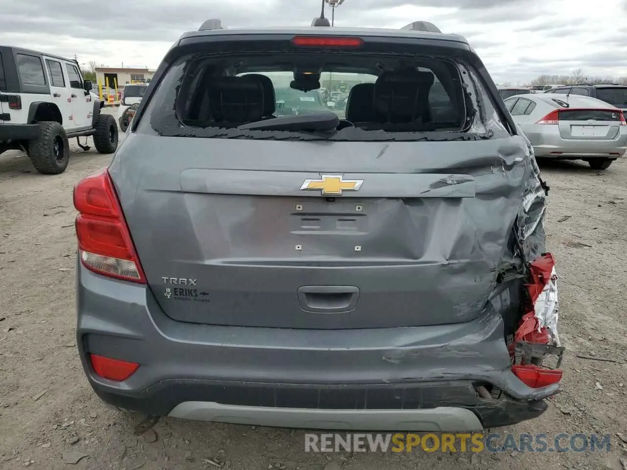 6 Photograph of a damaged car KL7CJLSB2KB940038 CHEVROLET TRAX 2019