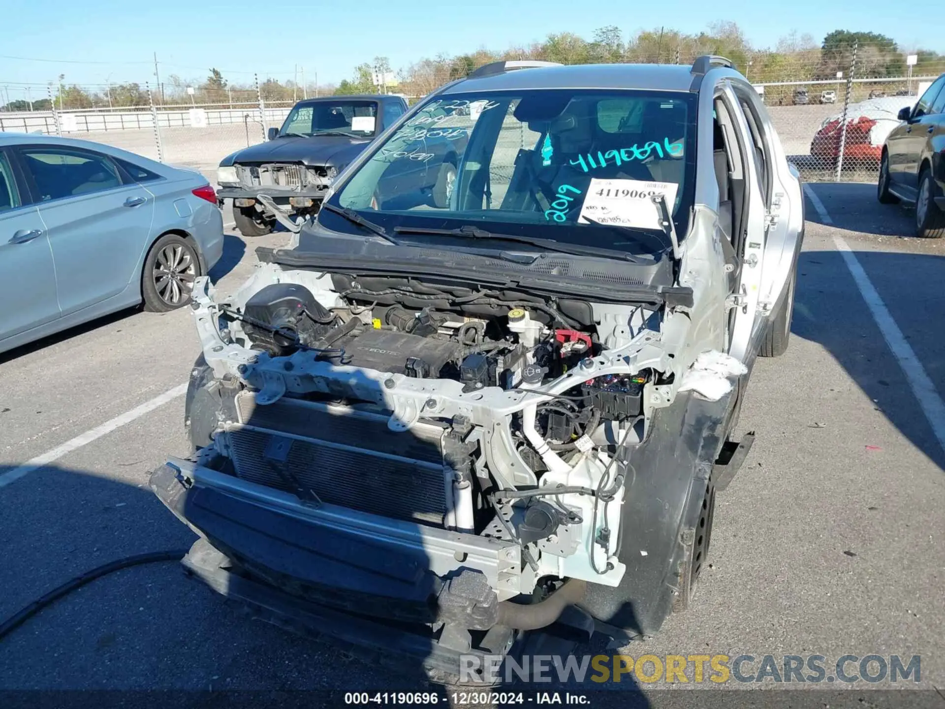 11 Photograph of a damaged car KL7CJLSB3KB748045 CHEVROLET TRAX 2019