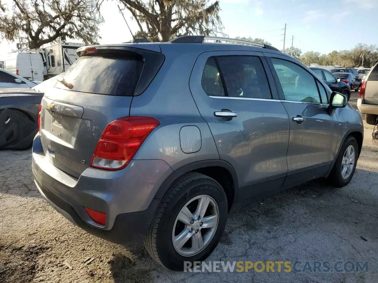3 Photograph of a damaged car KL7CJLSB3KB784544 CHEVROLET TRAX 2019