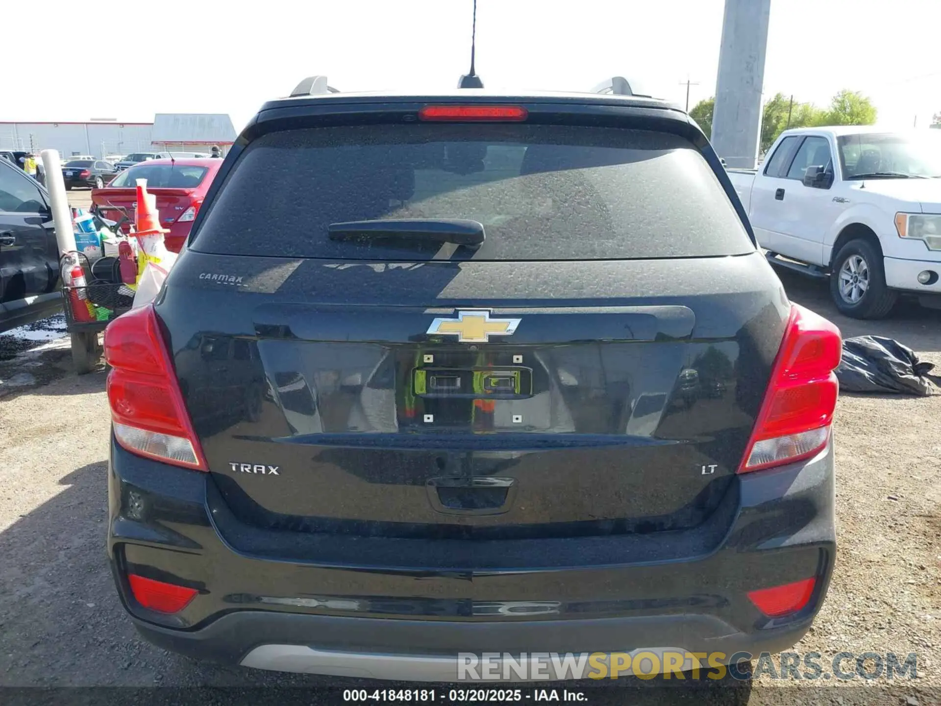 16 Photograph of a damaged car KL7CJLSB3KB904584 CHEVROLET TRAX 2019