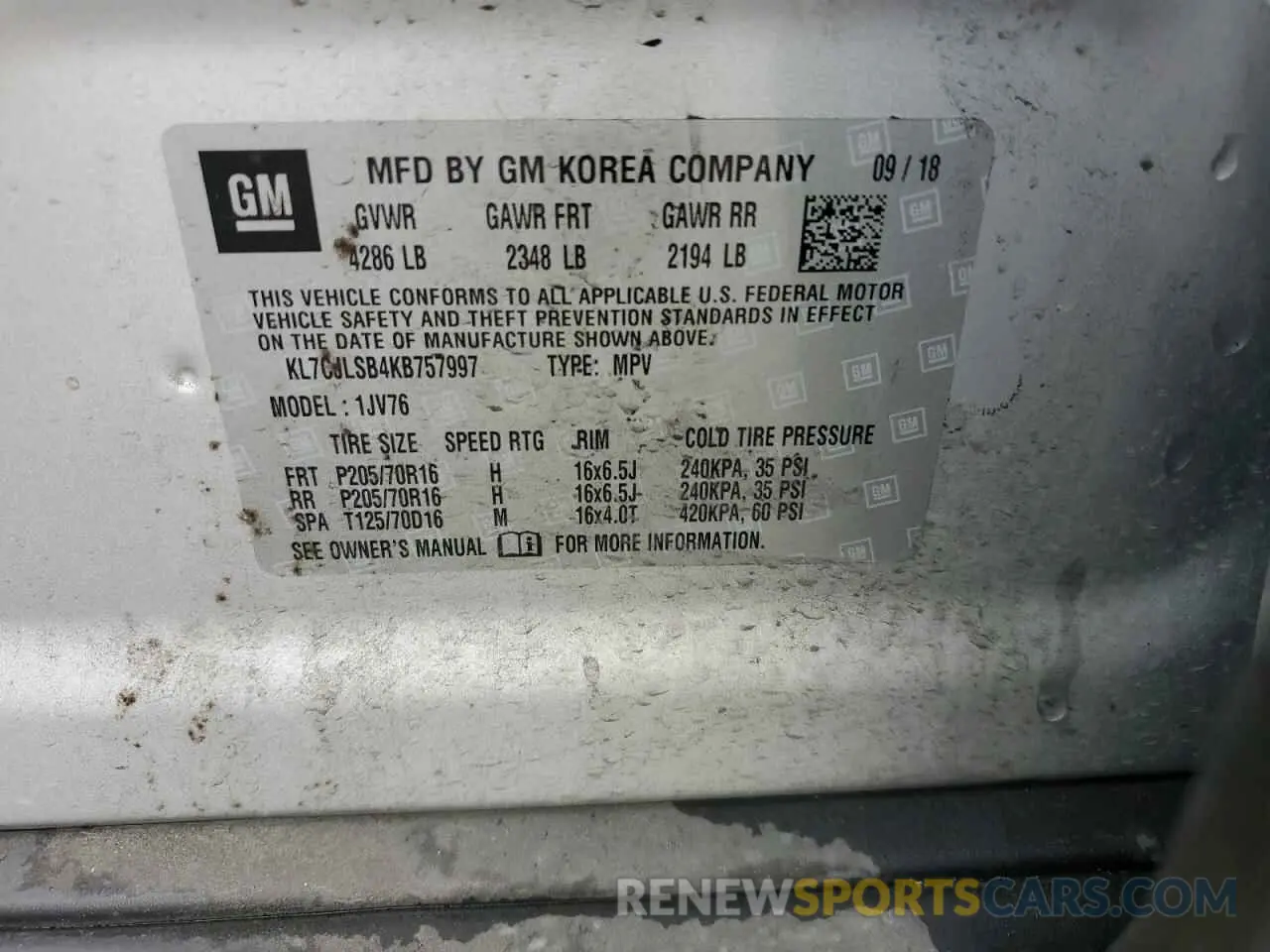 12 Photograph of a damaged car KL7CJLSB4KB757997 CHEVROLET TRAX 2019