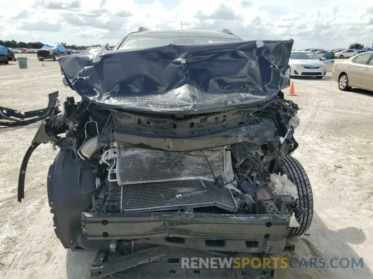 5 Photograph of a damaged car KL7CJLSB4KB928618 CHEVROLET TRAX 2019