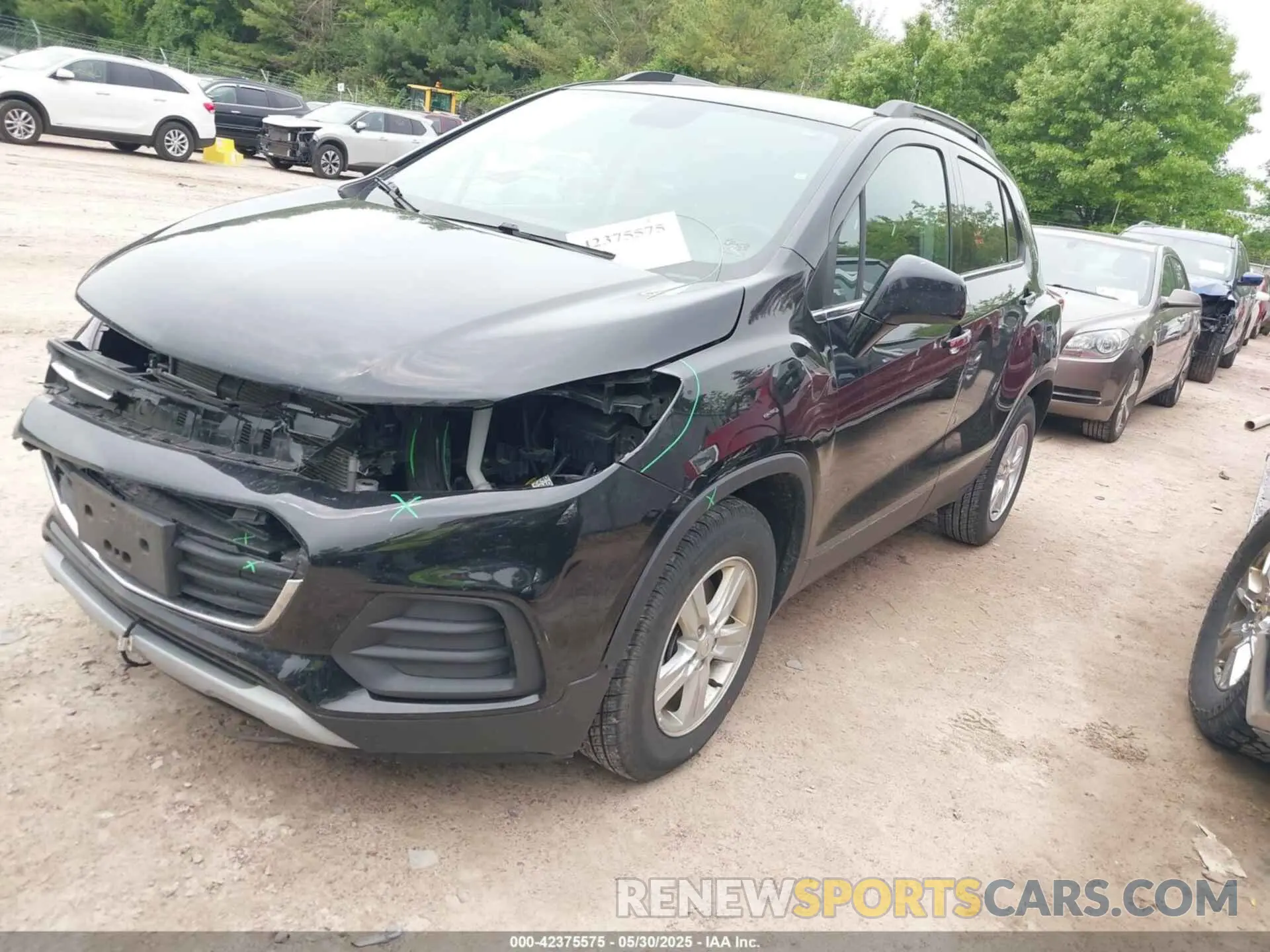 2 Photograph of a damaged car KL7CJLSB5KB819536 CHEVROLET TRAX 2019