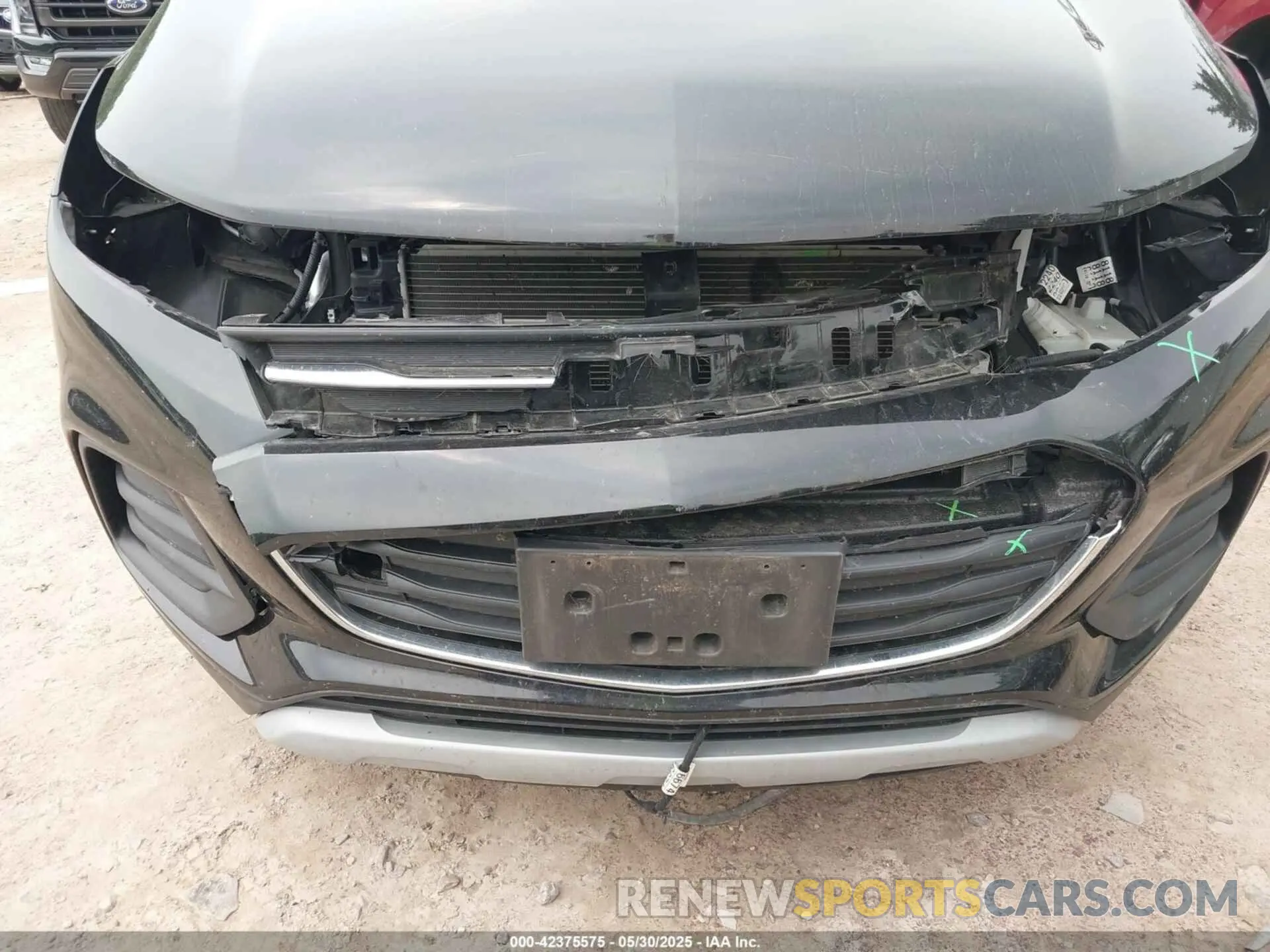 6 Photograph of a damaged car KL7CJLSB5KB819536 CHEVROLET TRAX 2019