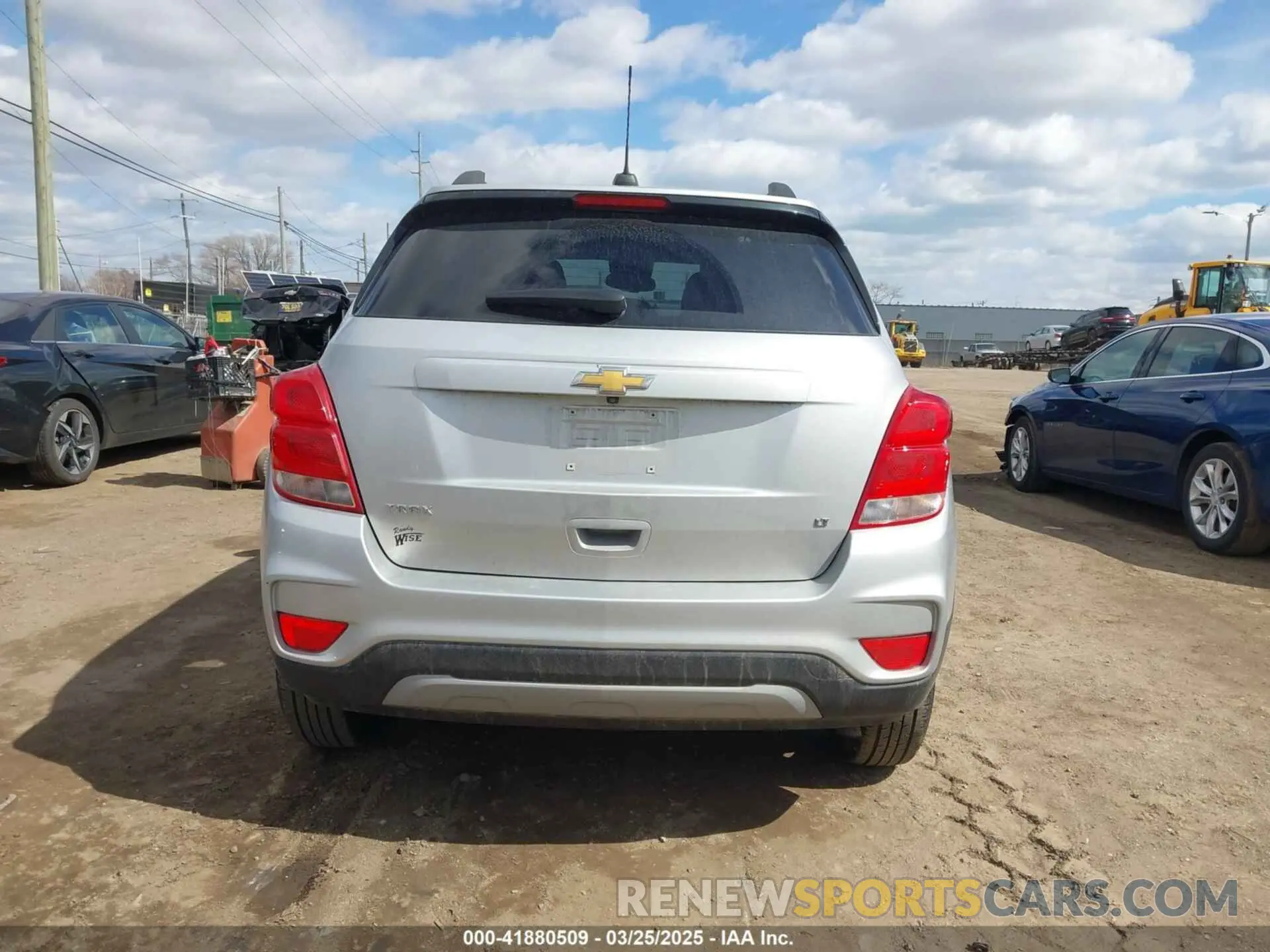 16 Photograph of a damaged car KL7CJLSB5KB833078 CHEVROLET TRAX 2019