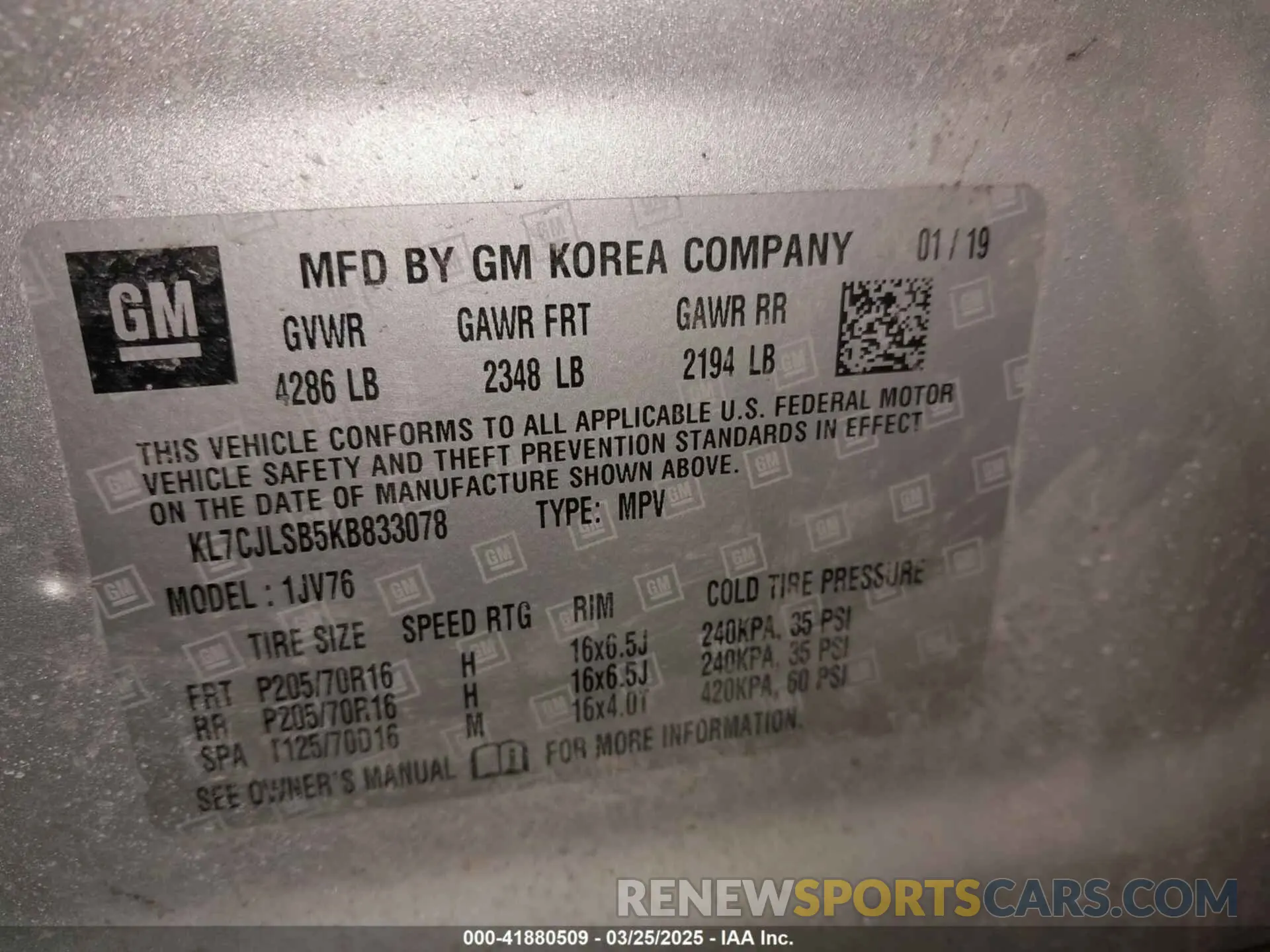 9 Photograph of a damaged car KL7CJLSB5KB833078 CHEVROLET TRAX 2019