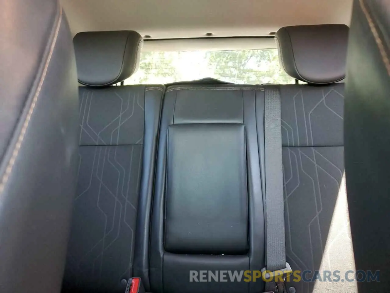 10 Photograph of a damaged car KL7CJLSB5KB913741 CHEVROLET TRAX 2019