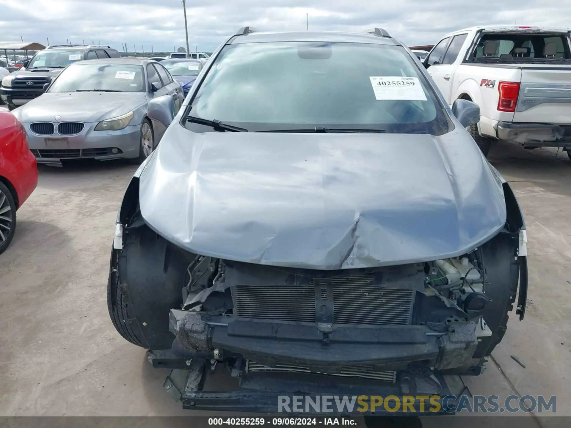 12 Photograph of a damaged car KL7CJLSB6KB802857 CHEVROLET TRAX 2019