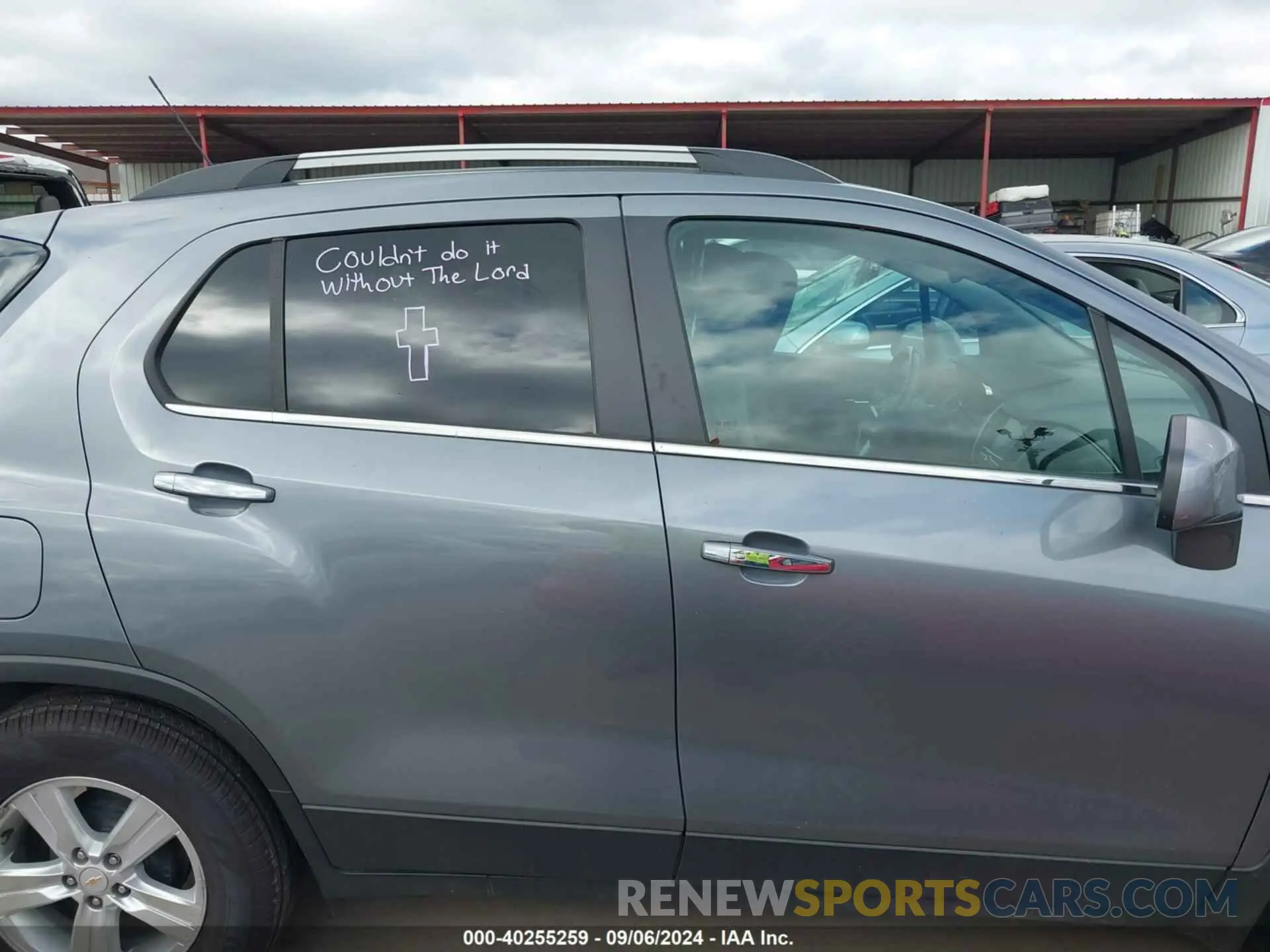 13 Photograph of a damaged car KL7CJLSB6KB802857 CHEVROLET TRAX 2019