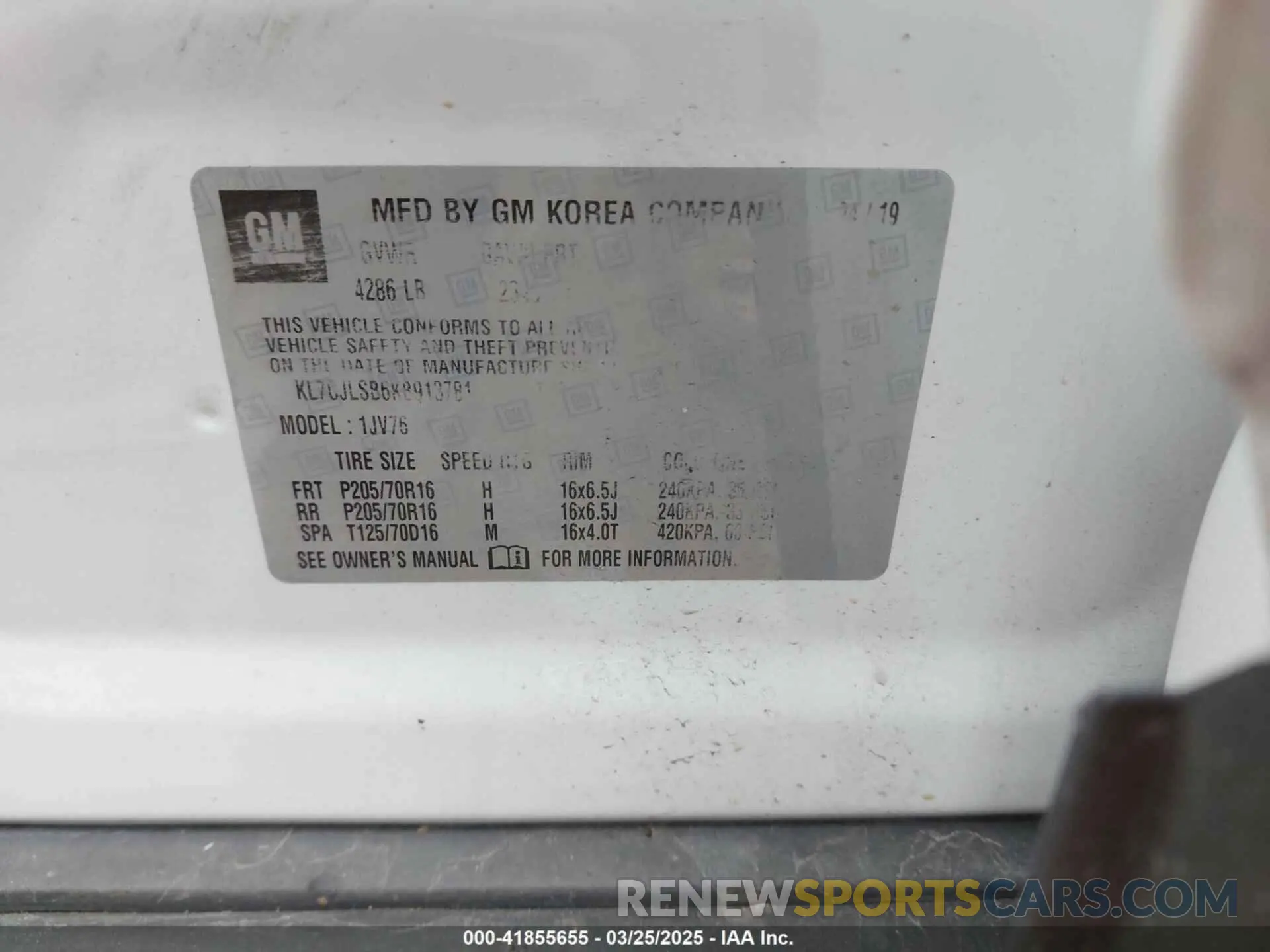 9 Photograph of a damaged car KL7CJLSB6KB913781 CHEVROLET TRAX 2019