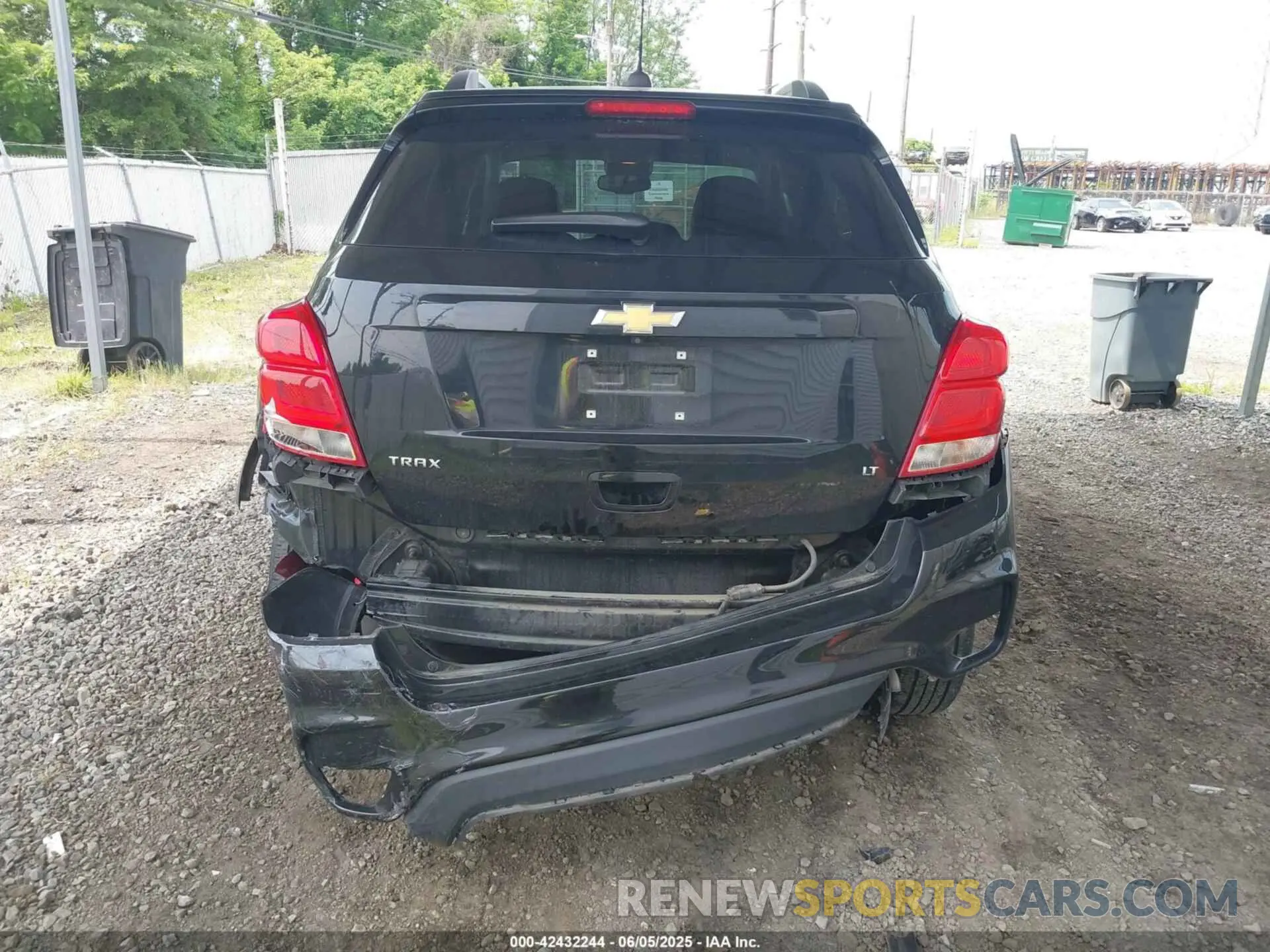 16 Photograph of a damaged car KL7CJLSB7KB744032 CHEVROLET TRAX 2019