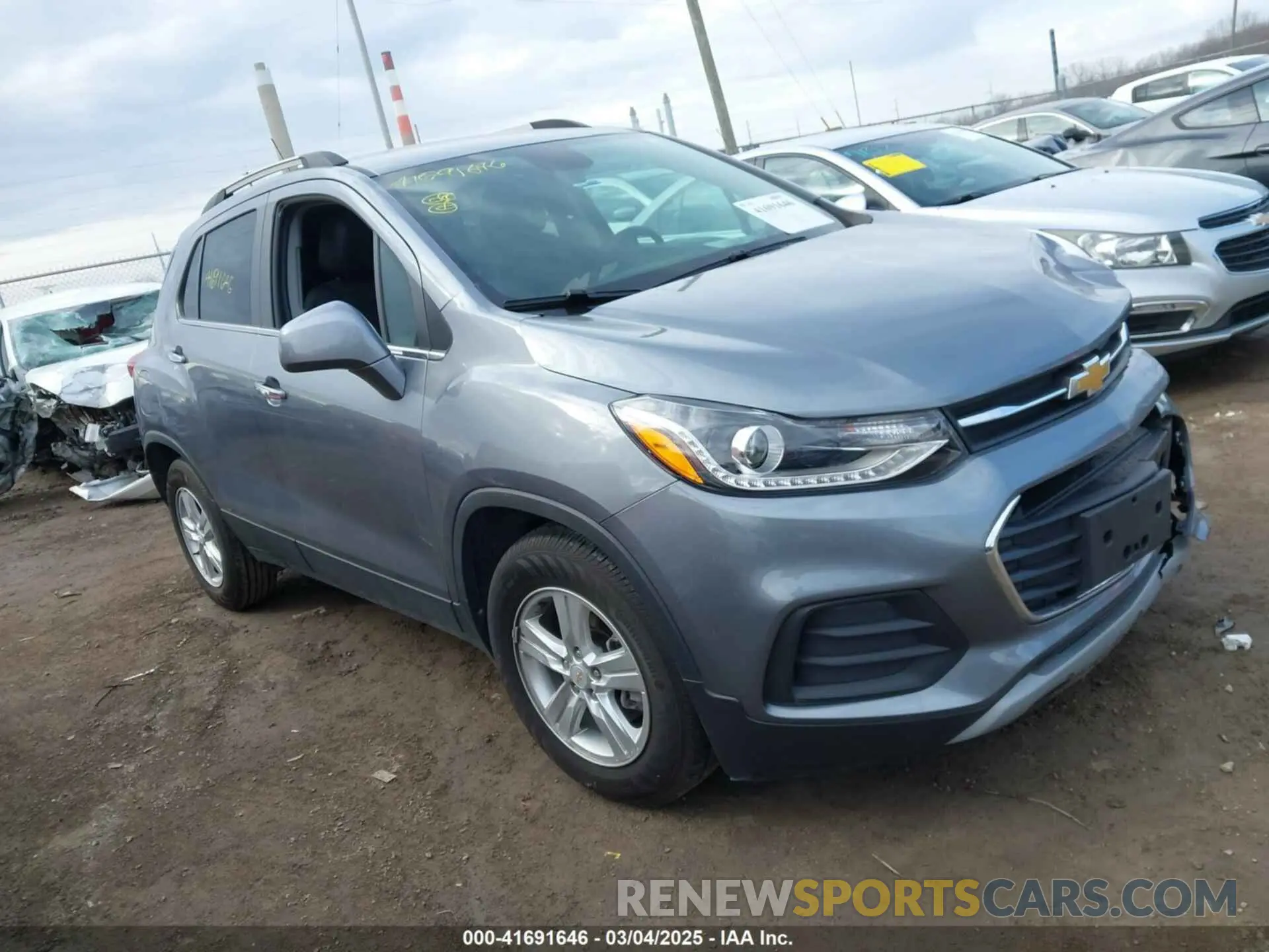 1 Photograph of a damaged car KL7CJLSB7KB744533 CHEVROLET TRAX 2019