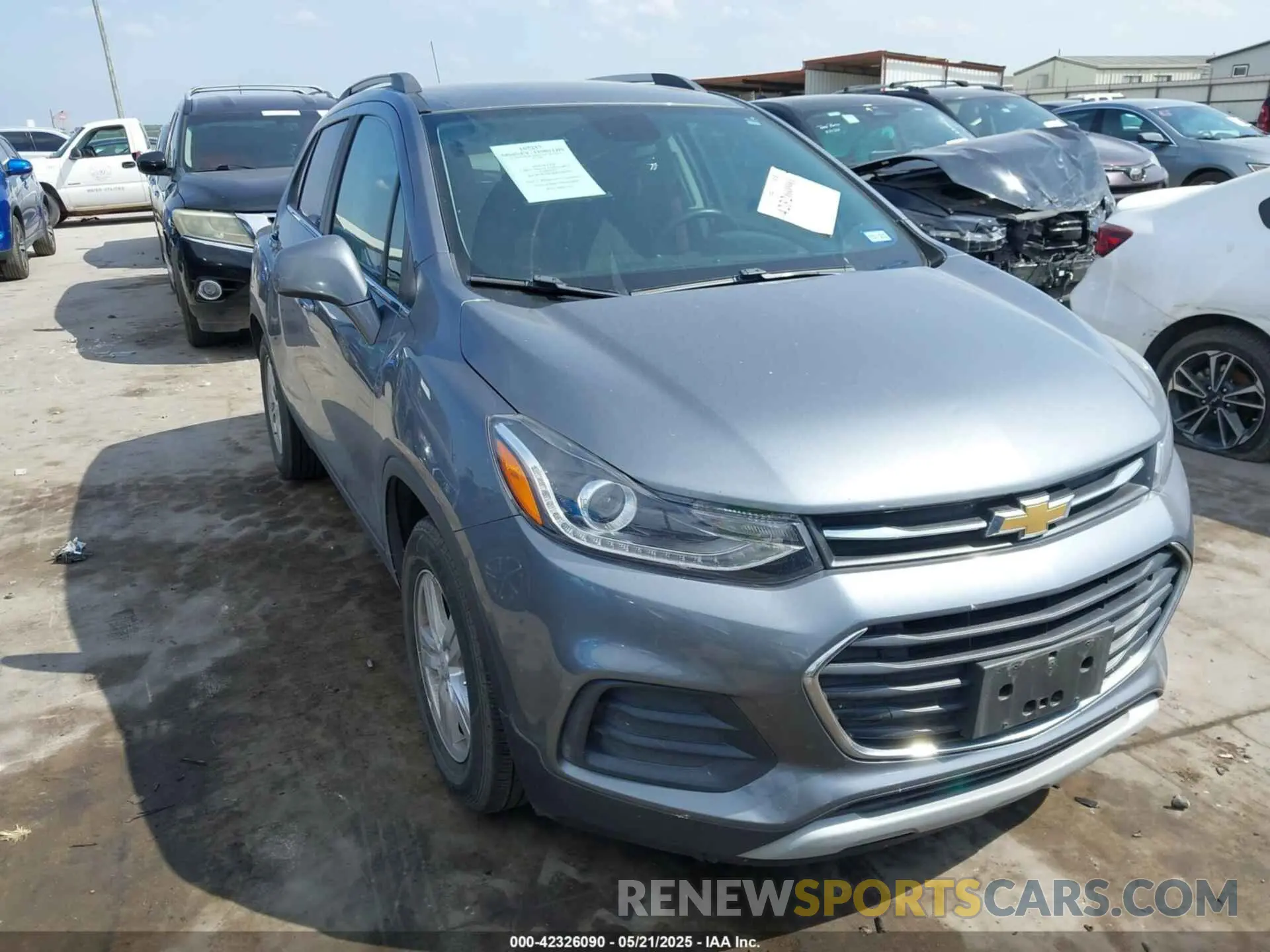 1 Photograph of a damaged car KL7CJLSB7KB928239 CHEVROLET TRAX 2019
