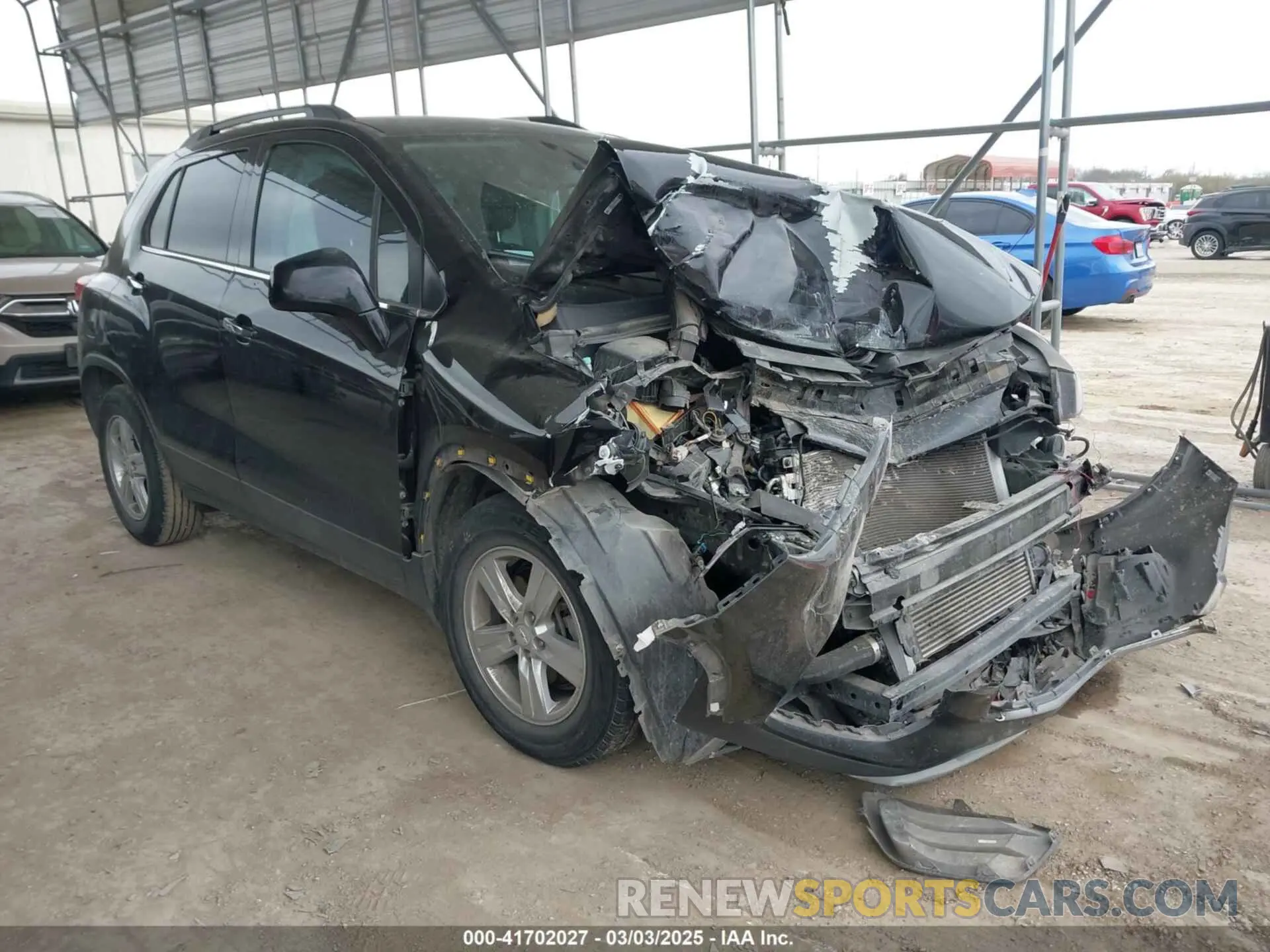 1 Photograph of a damaged car KL7CJLSB7KB954386 CHEVROLET TRAX 2019