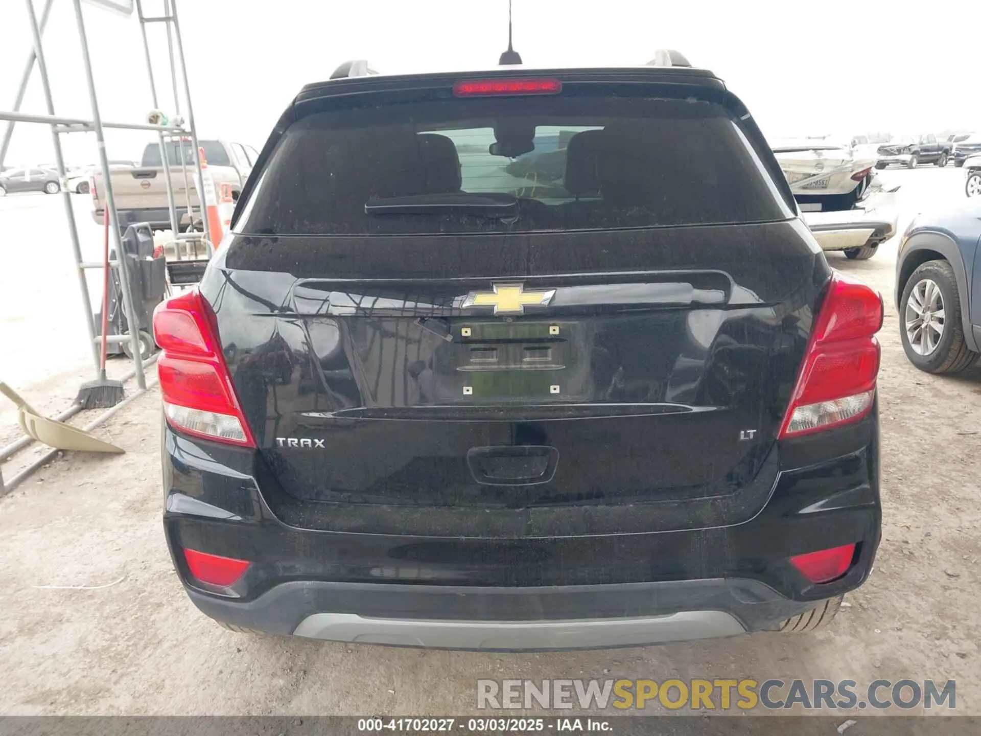 16 Photograph of a damaged car KL7CJLSB7KB954386 CHEVROLET TRAX 2019