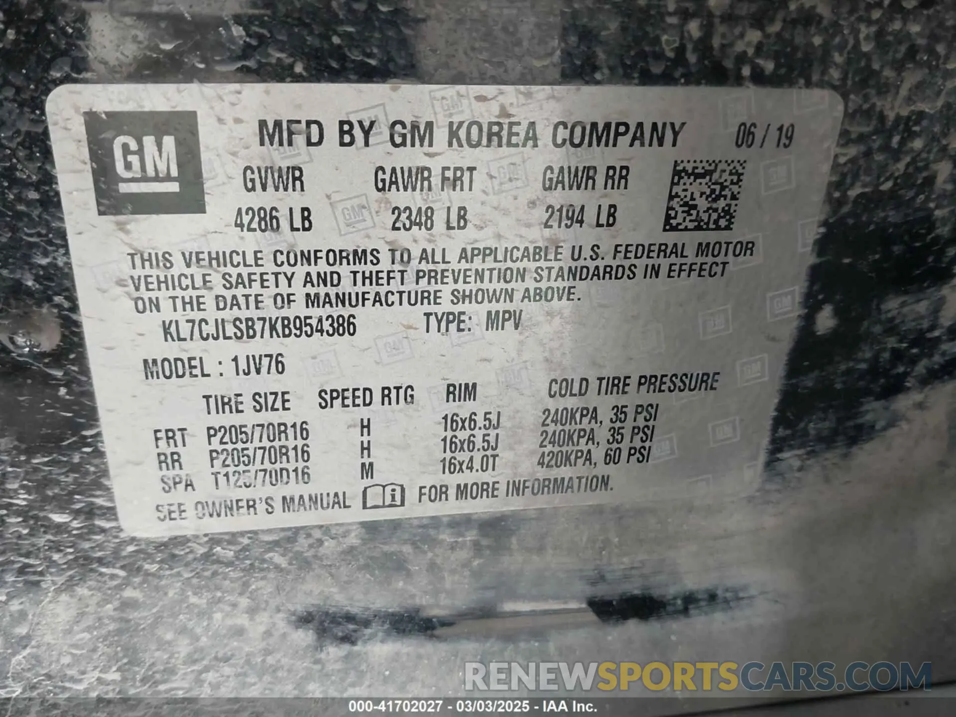 9 Photograph of a damaged car KL7CJLSB7KB954386 CHEVROLET TRAX 2019