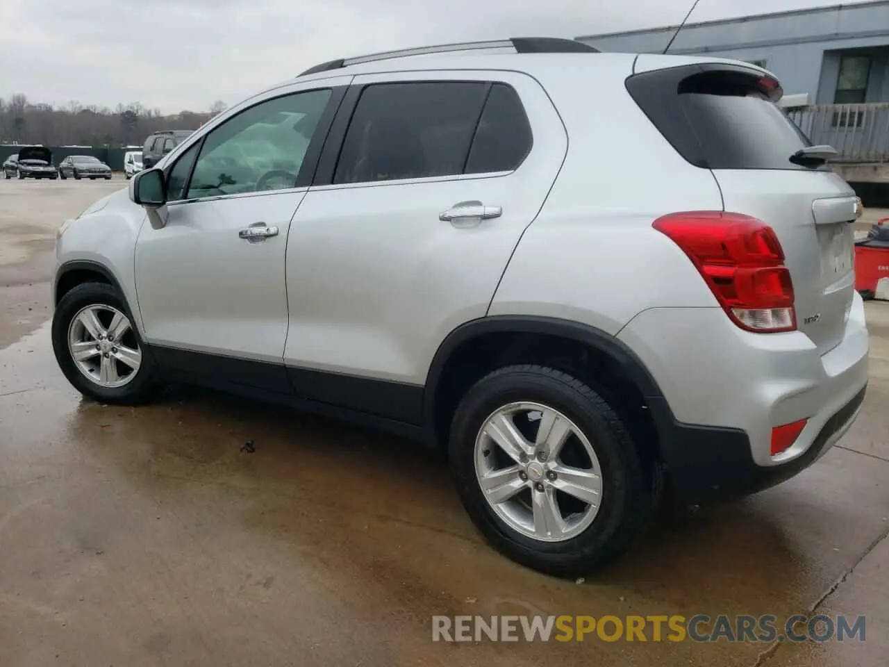 2 Photograph of a damaged car KL7CJLSB8KB871663 CHEVROLET TRAX 2019