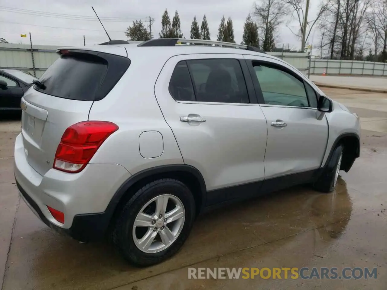3 Photograph of a damaged car KL7CJLSB8KB871663 CHEVROLET TRAX 2019