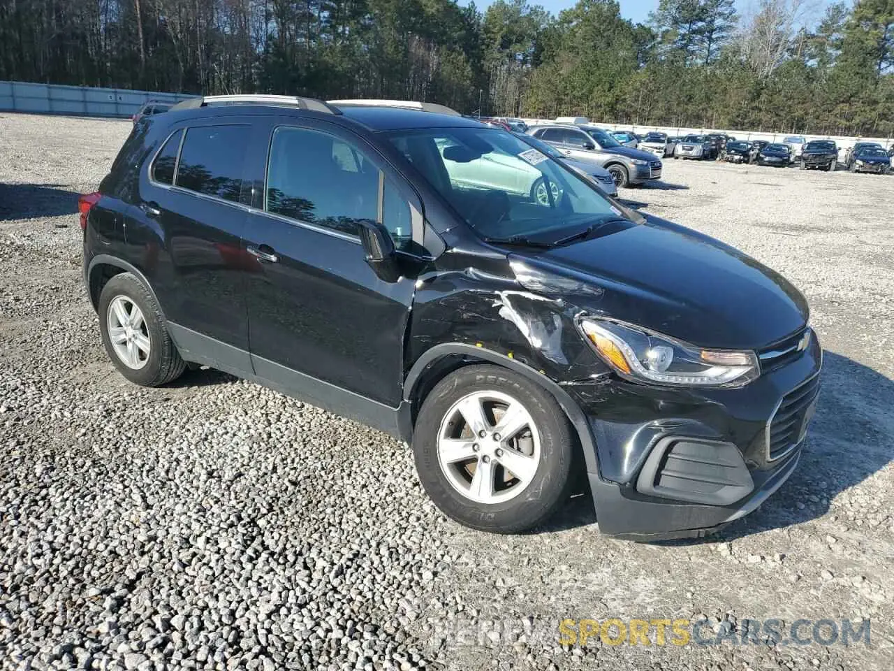 4 Photograph of a damaged car KL7CJLSB8KB908727 CHEVROLET TRAX 2019