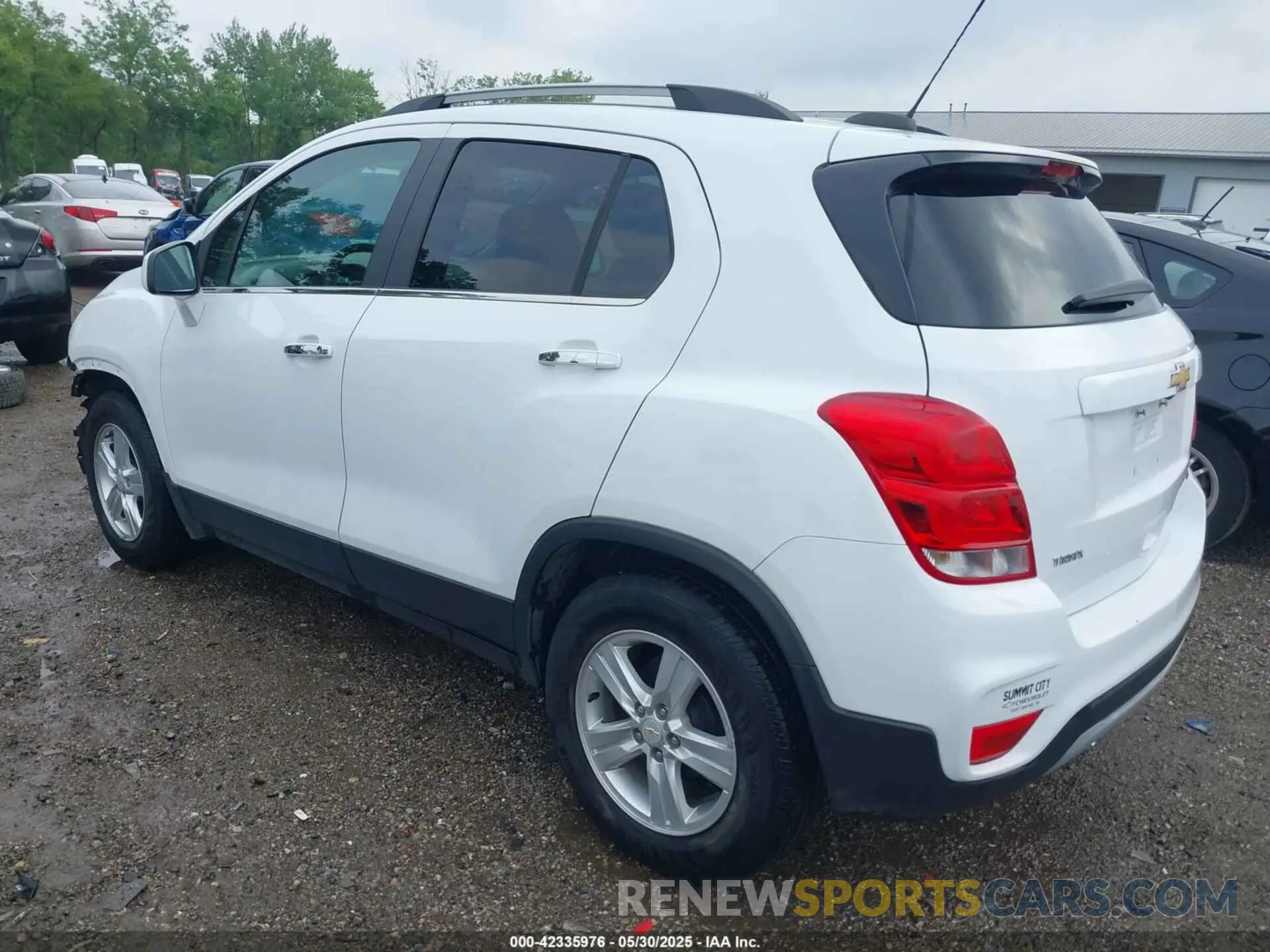 3 Photograph of a damaged car KL7CJLSB8KB912566 CHEVROLET TRAX 2019