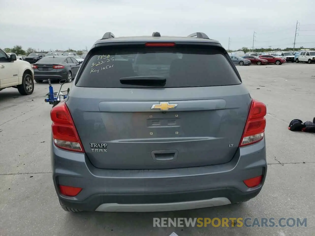 6 Photograph of a damaged car KL7CJLSB8KB931263 CHEVROLET TRAX 2019