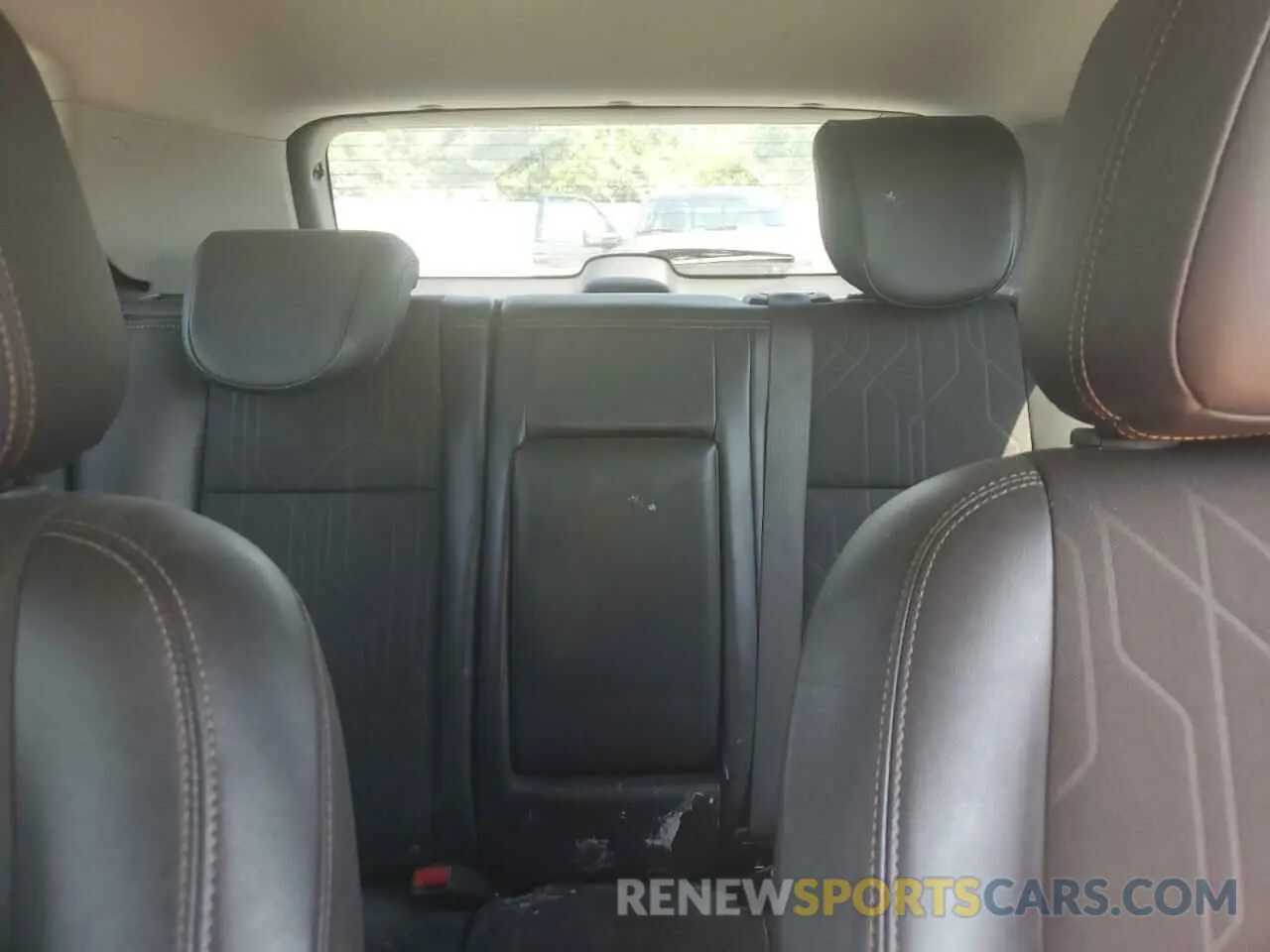 10 Photograph of a damaged car KL7CJLSB8KB941288 CHEVROLET TRAX 2019