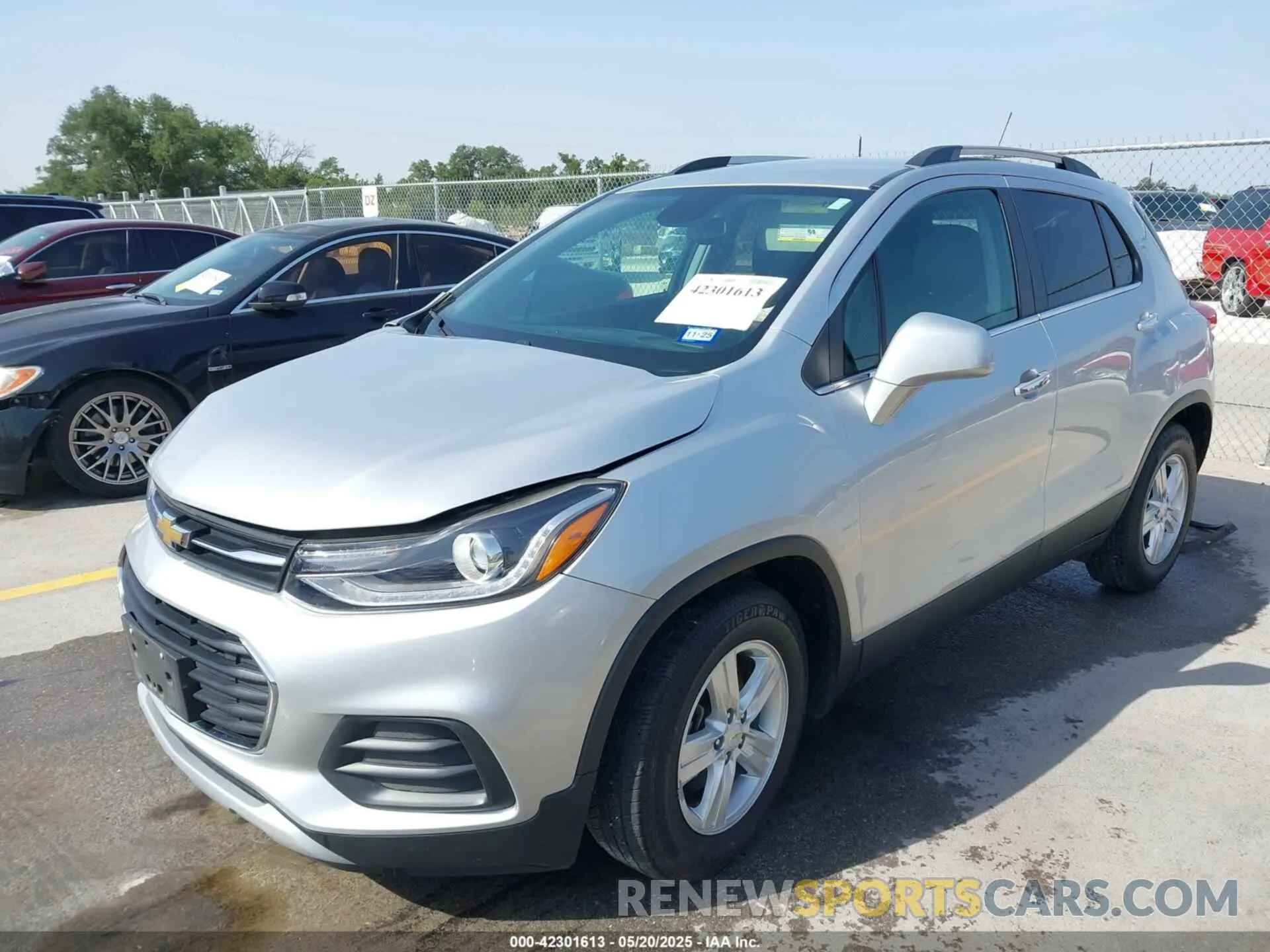 2 Photograph of a damaged car KL7CJLSB8KB955398 CHEVROLET TRAX 2019