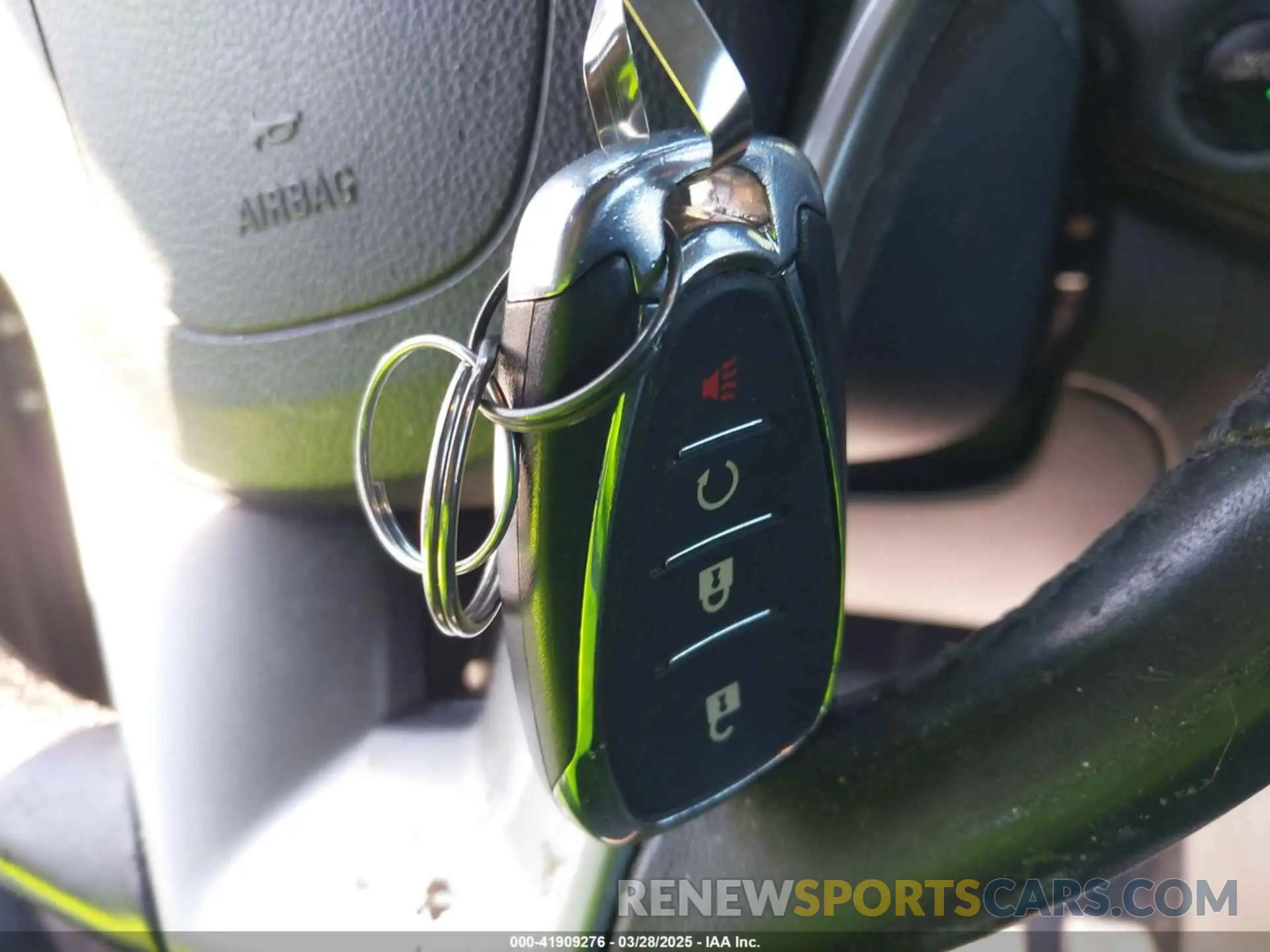 11 Photograph of a damaged car KL7CJLSB9KB907229 CHEVROLET TRAX 2019