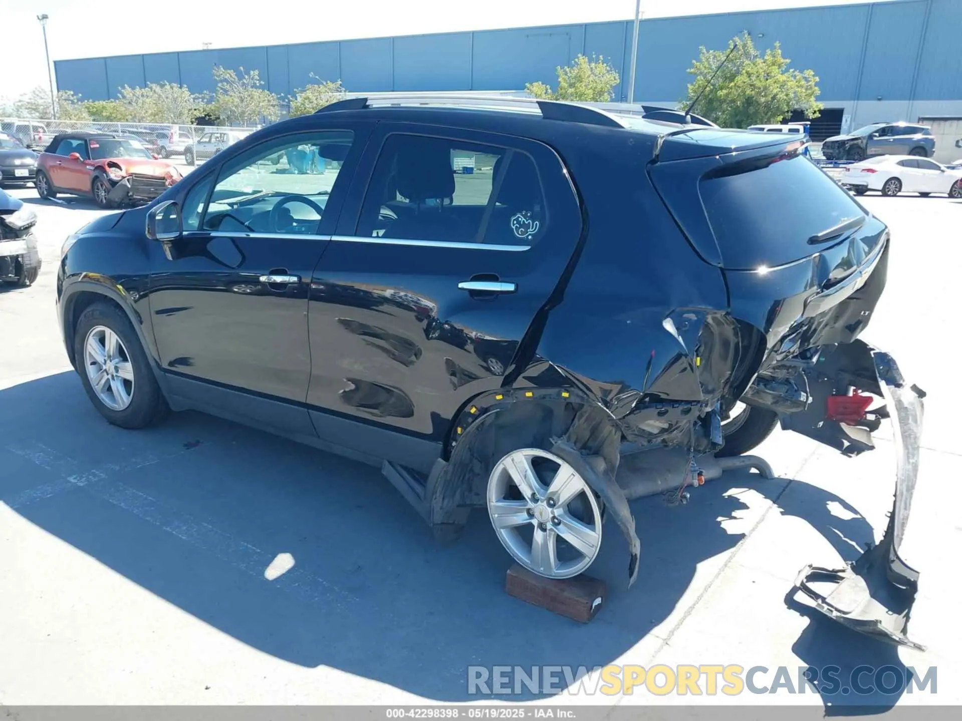 3 Photograph of a damaged car KL7CJLSB9KB912284 CHEVROLET TRAX 2019