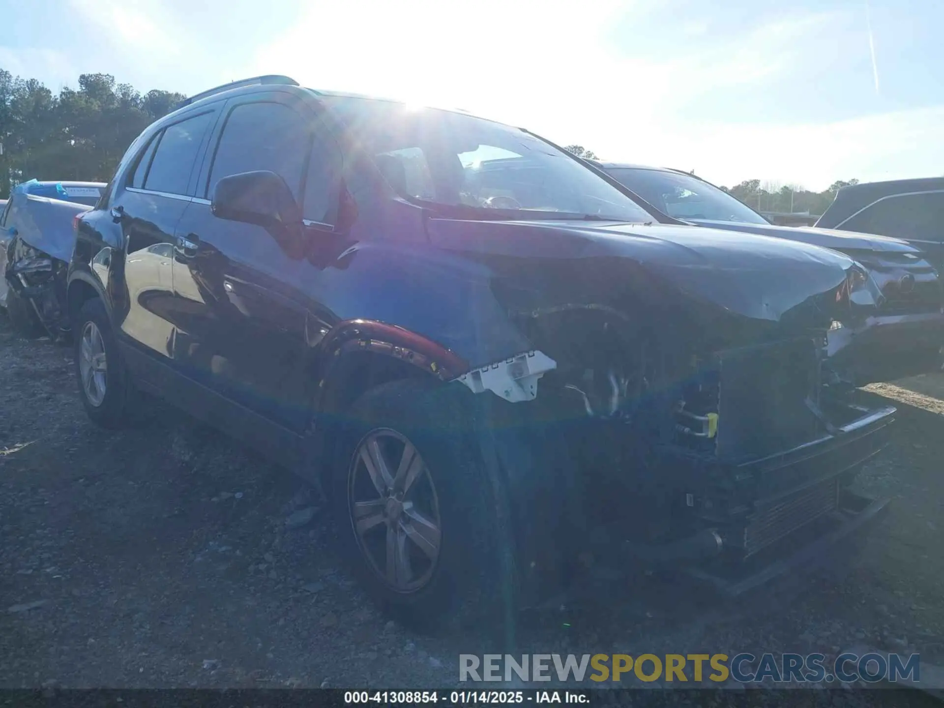 1 Photograph of a damaged car KL7CJLSB9KB947827 CHEVROLET TRAX 2019