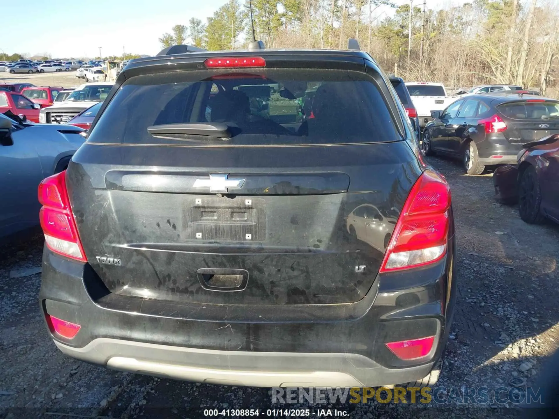16 Photograph of a damaged car KL7CJLSB9KB947827 CHEVROLET TRAX 2019
