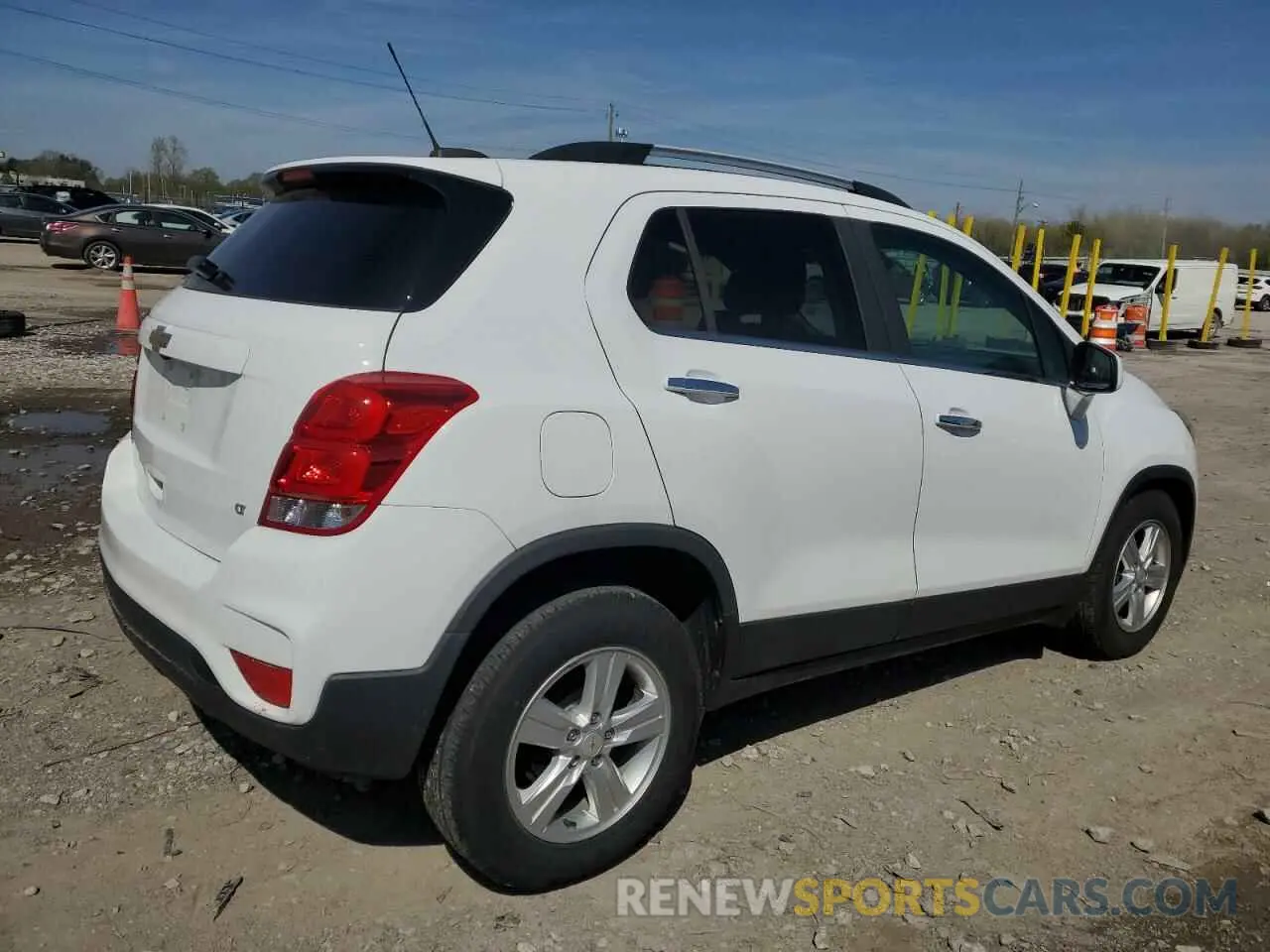 3 Photograph of a damaged car KL7CJLSB9KB962425 CHEVROLET TRAX 2019