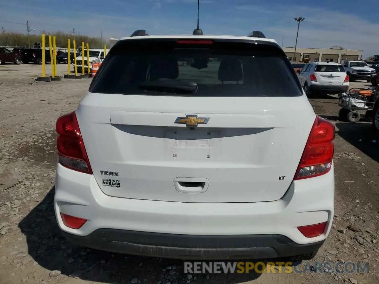 6 Photograph of a damaged car KL7CJLSB9KB962425 CHEVROLET TRAX 2019