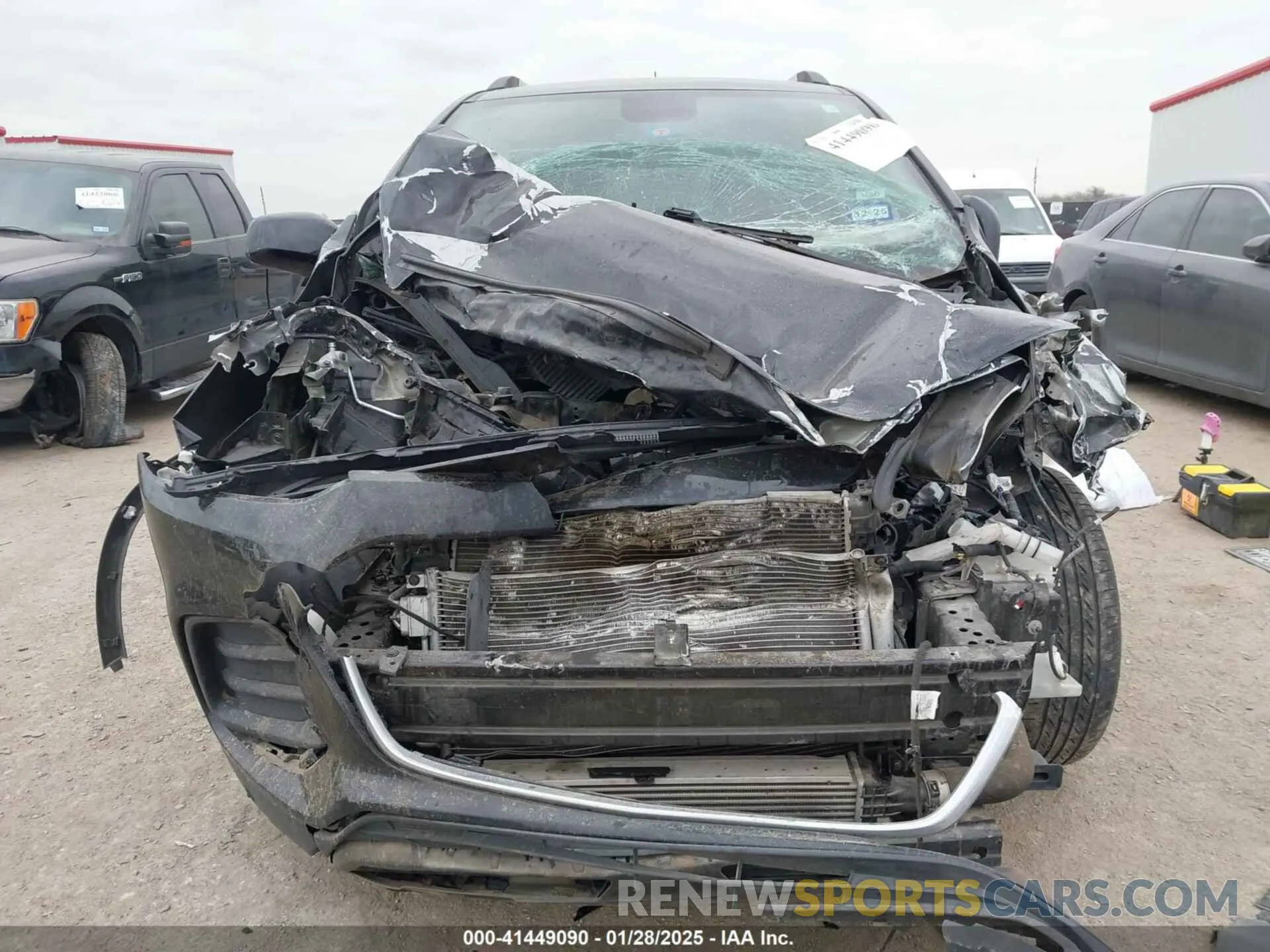 11 Photograph of a damaged car KL7CJLSBXKB742016 CHEVROLET TRAX 2019
