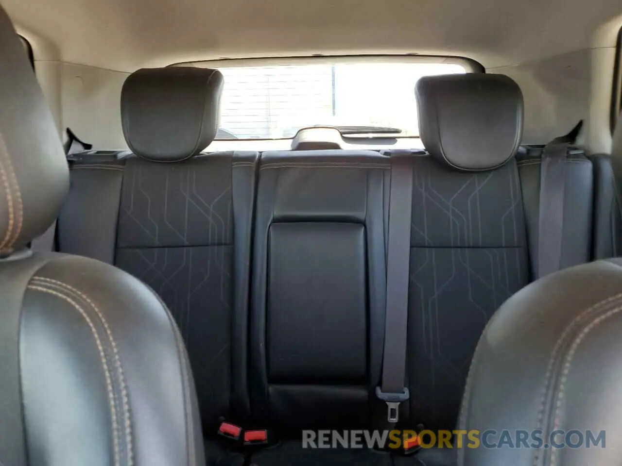 10 Photograph of a damaged car KL7CJLSBXKB821895 CHEVROLET TRAX 2019