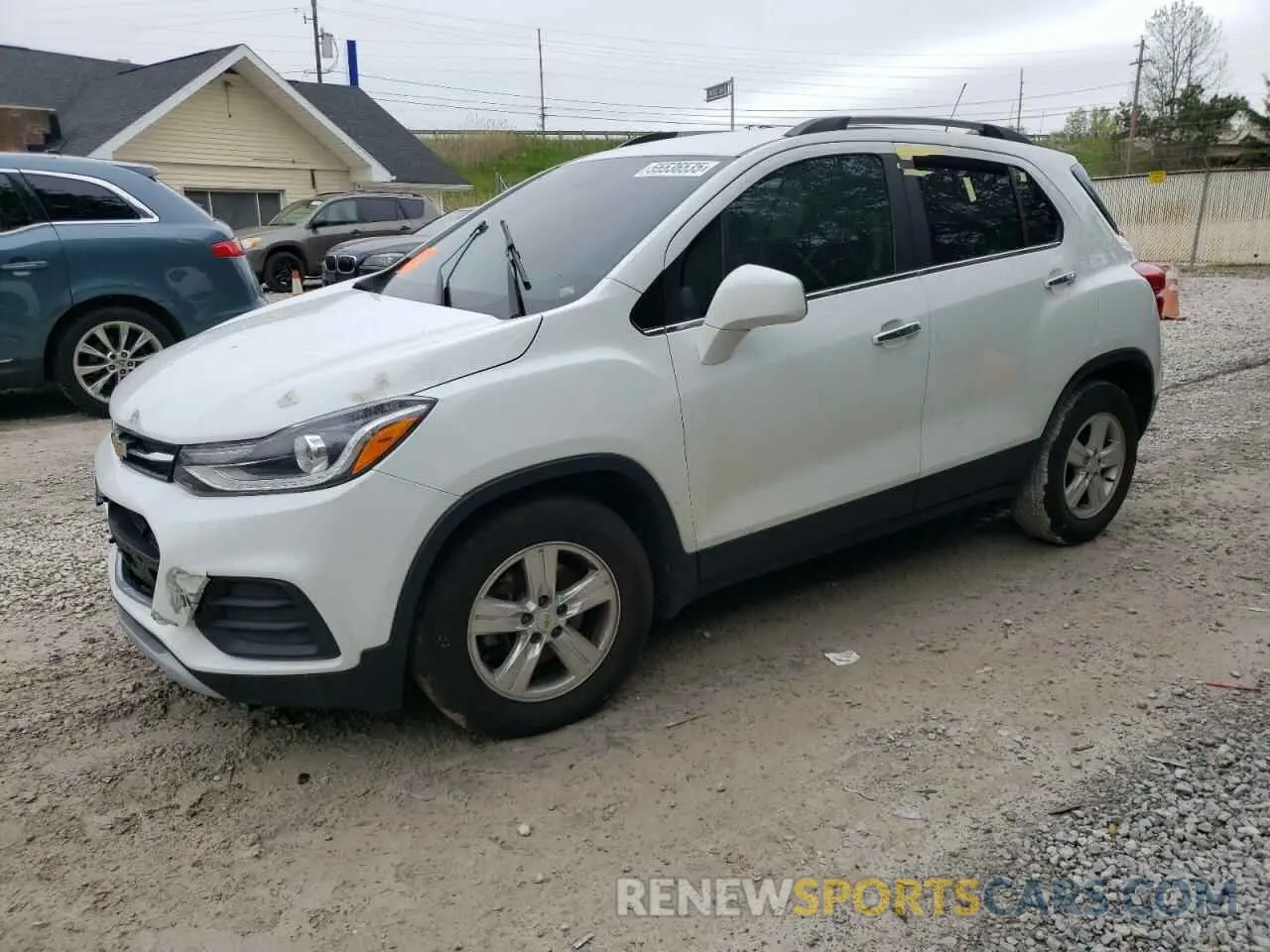 1 Photograph of a damaged car KL7CJLSBXKB825123 CHEVROLET TRAX 2019